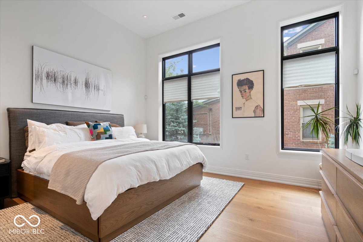 855 N East Street N Unit: 104-B