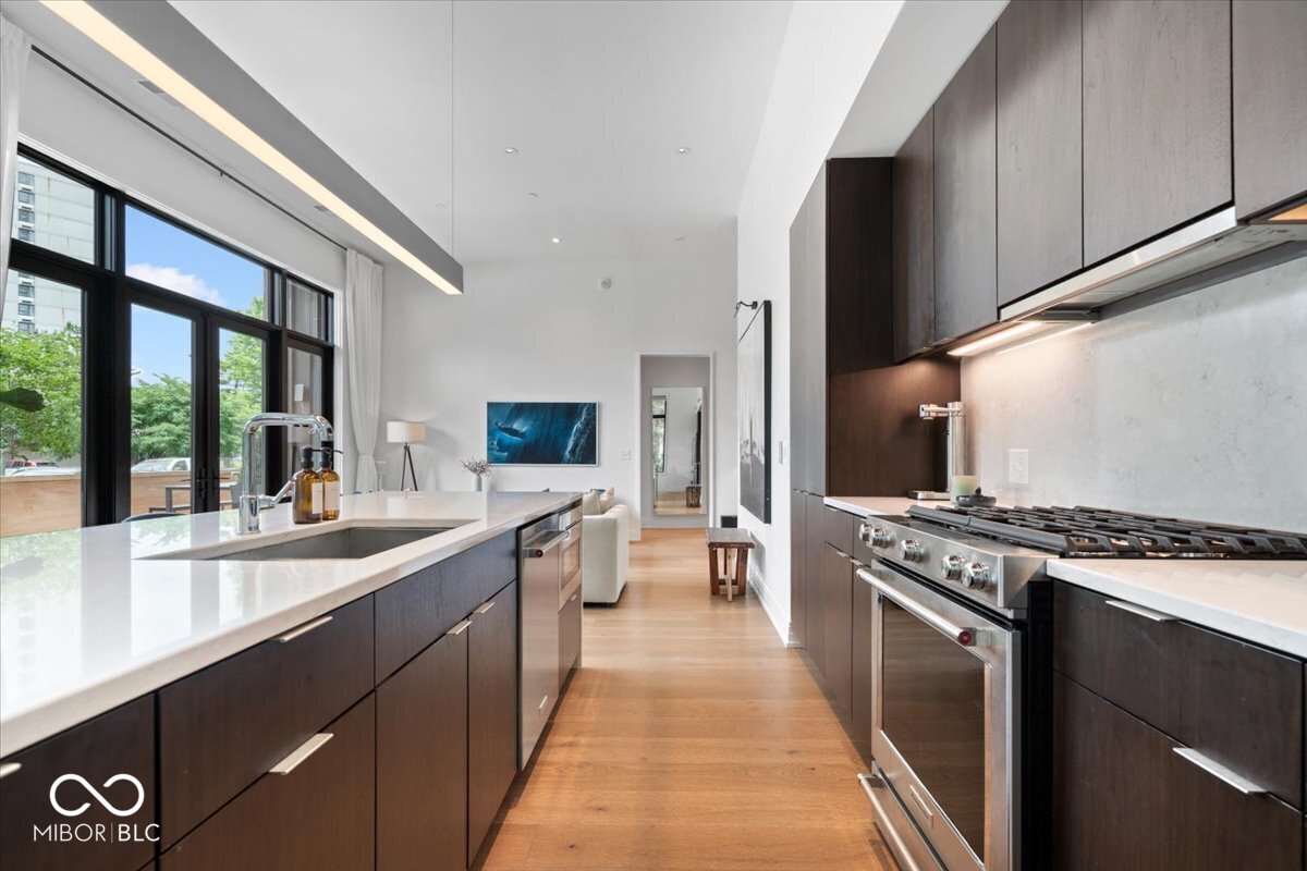 855 N East Street N Unit: 104-B