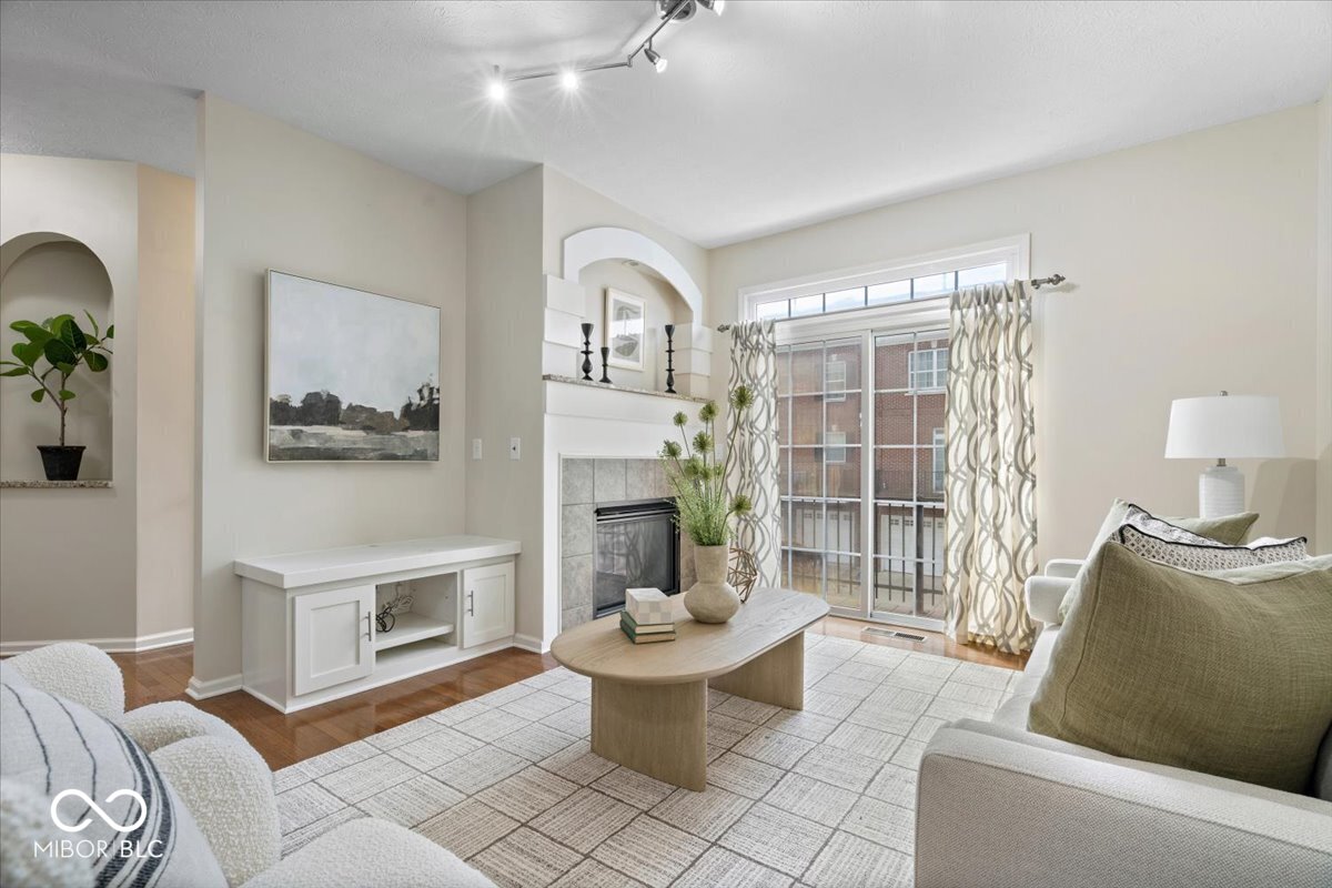 8256 Jo Ellen Drive