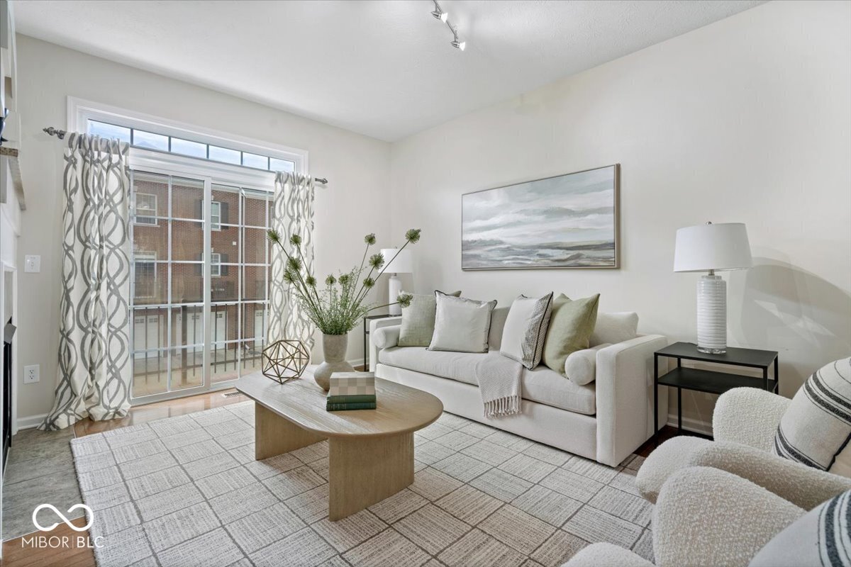 8256 Jo Ellen Drive