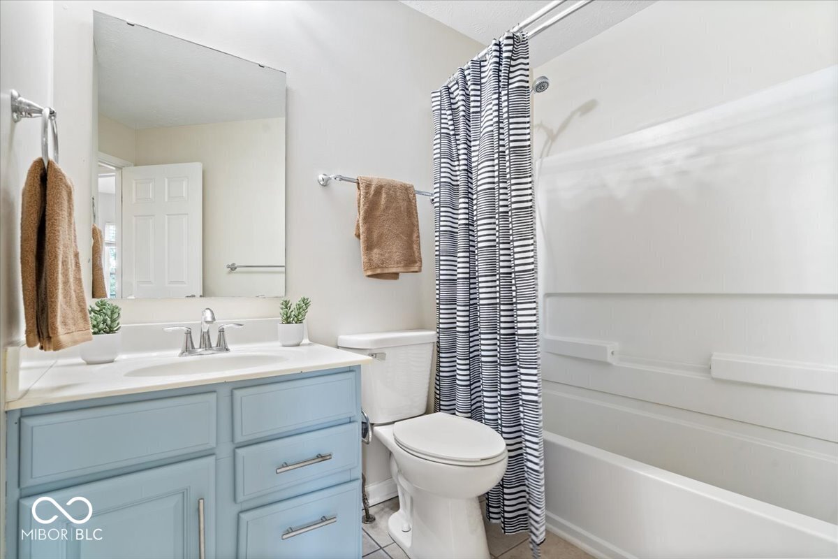 8256 Jo Ellen Drive