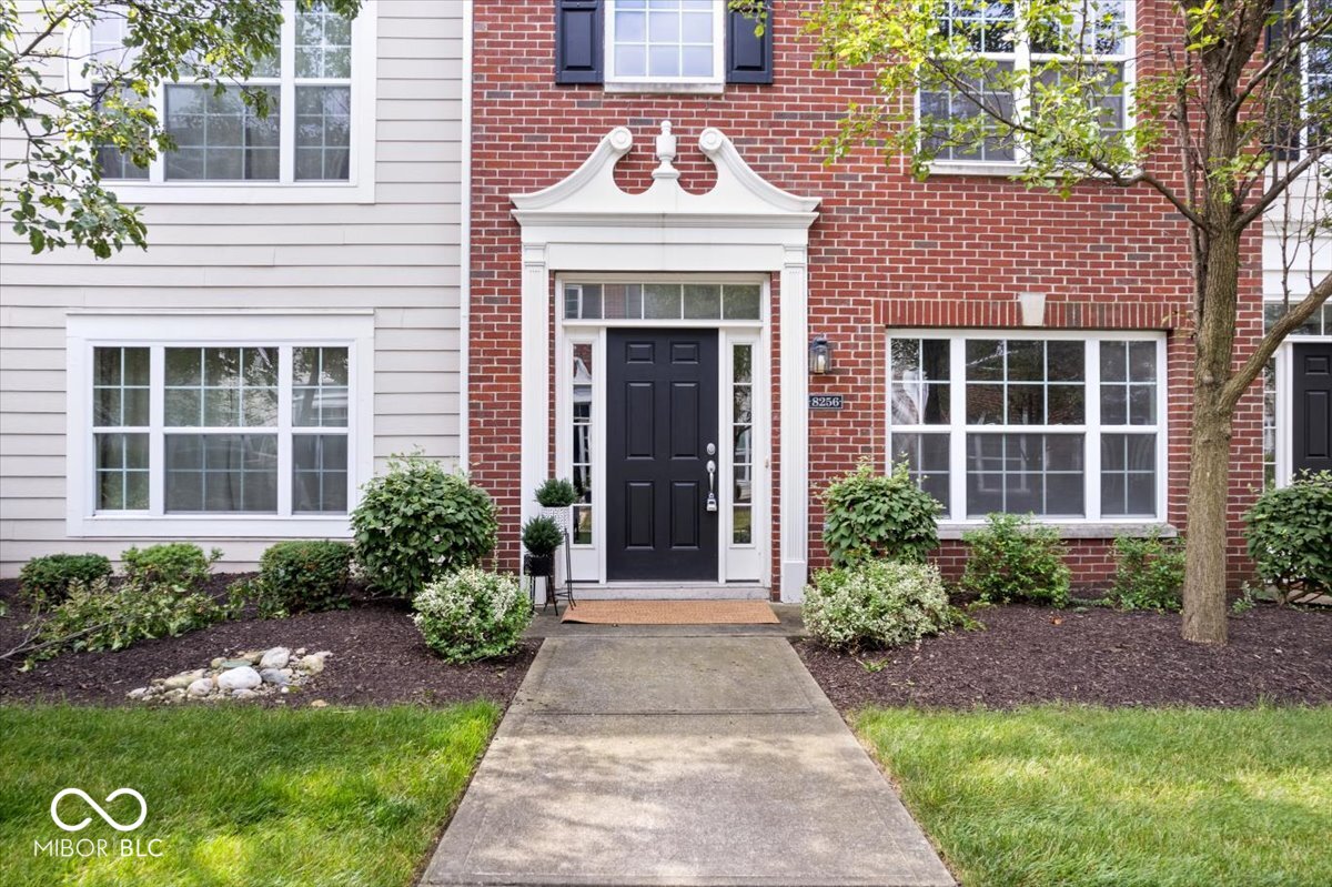 8256 Jo Ellen Drive