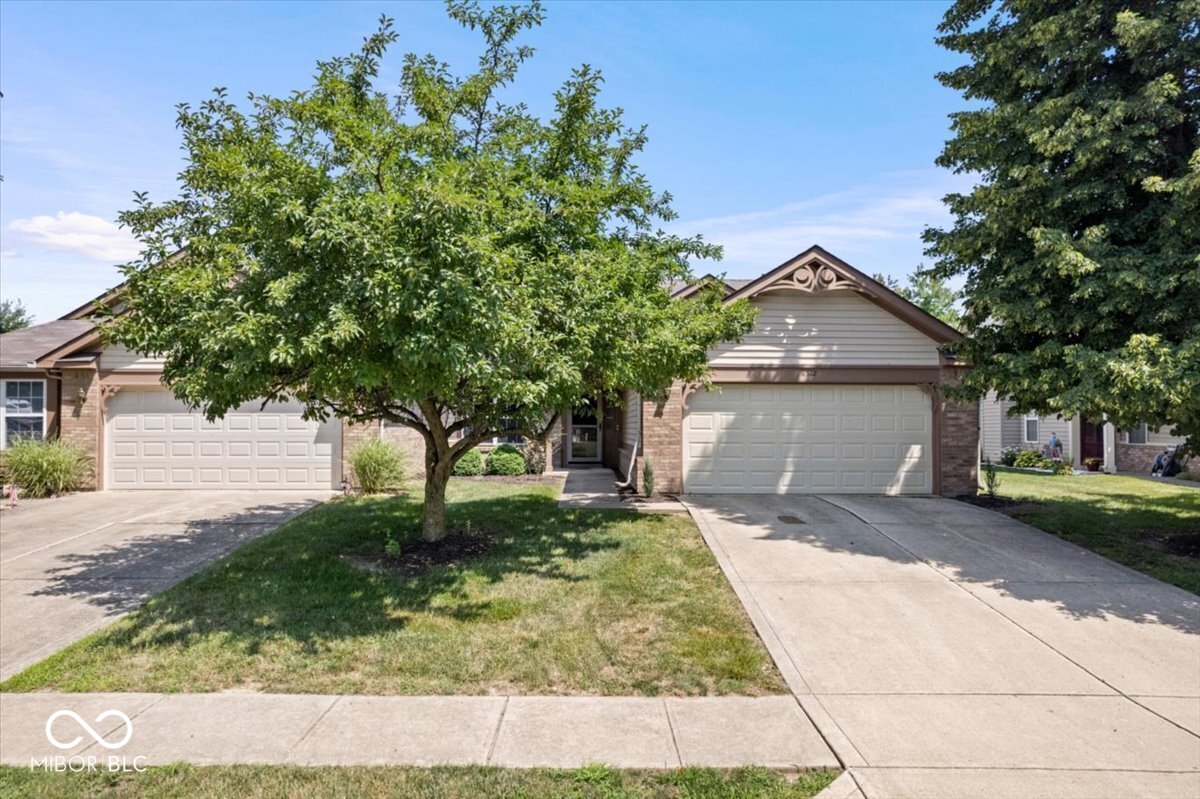 6522 E Walton Drive