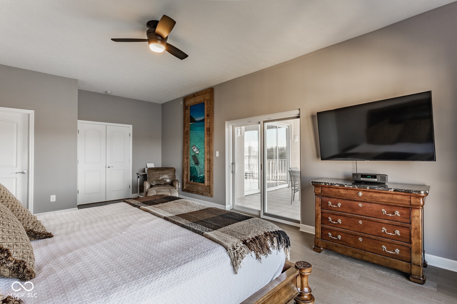 6650 Page Boulevard Unit: 402