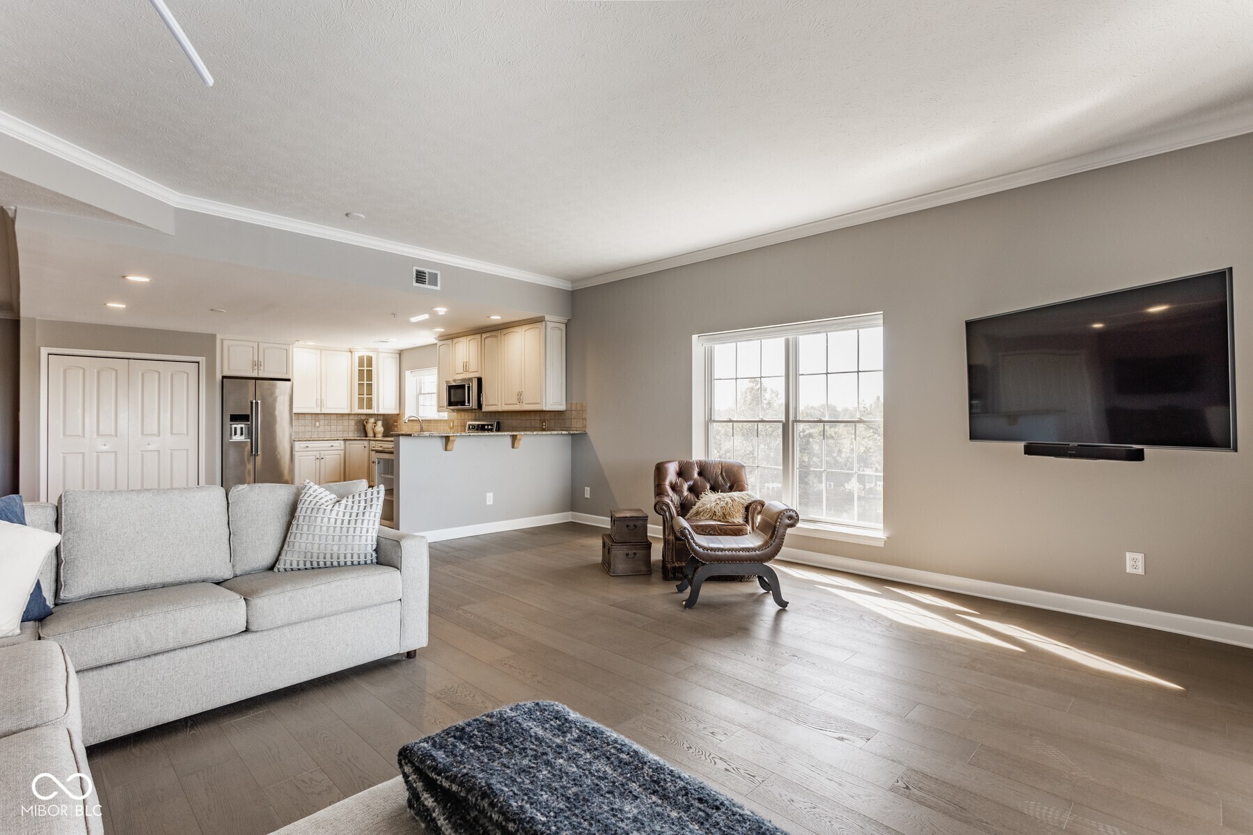 6650 Page Boulevard Unit: 402