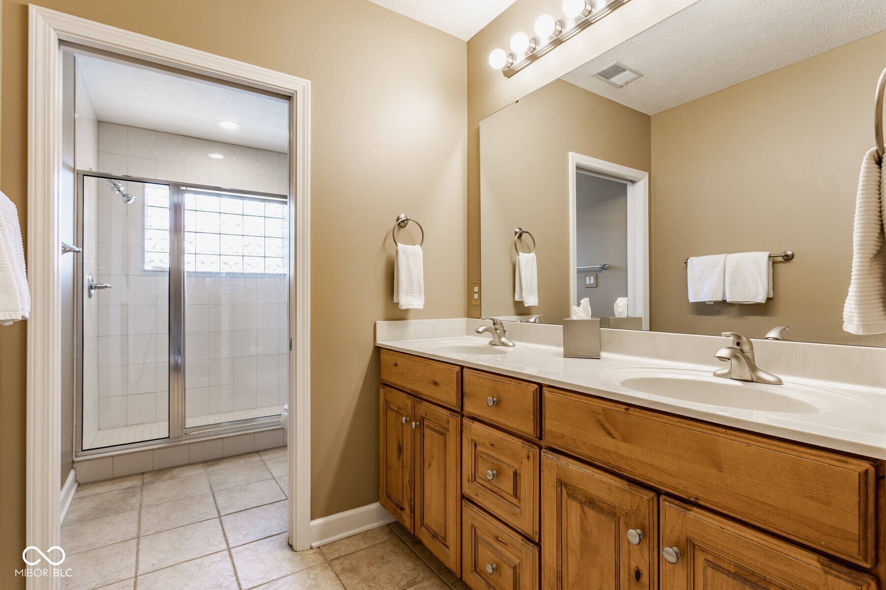 6650 Page Boulevard Unit: 402