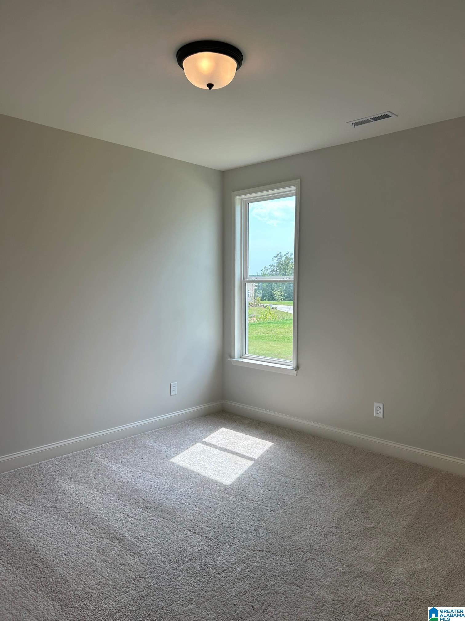 209 MAYFAIR PARK