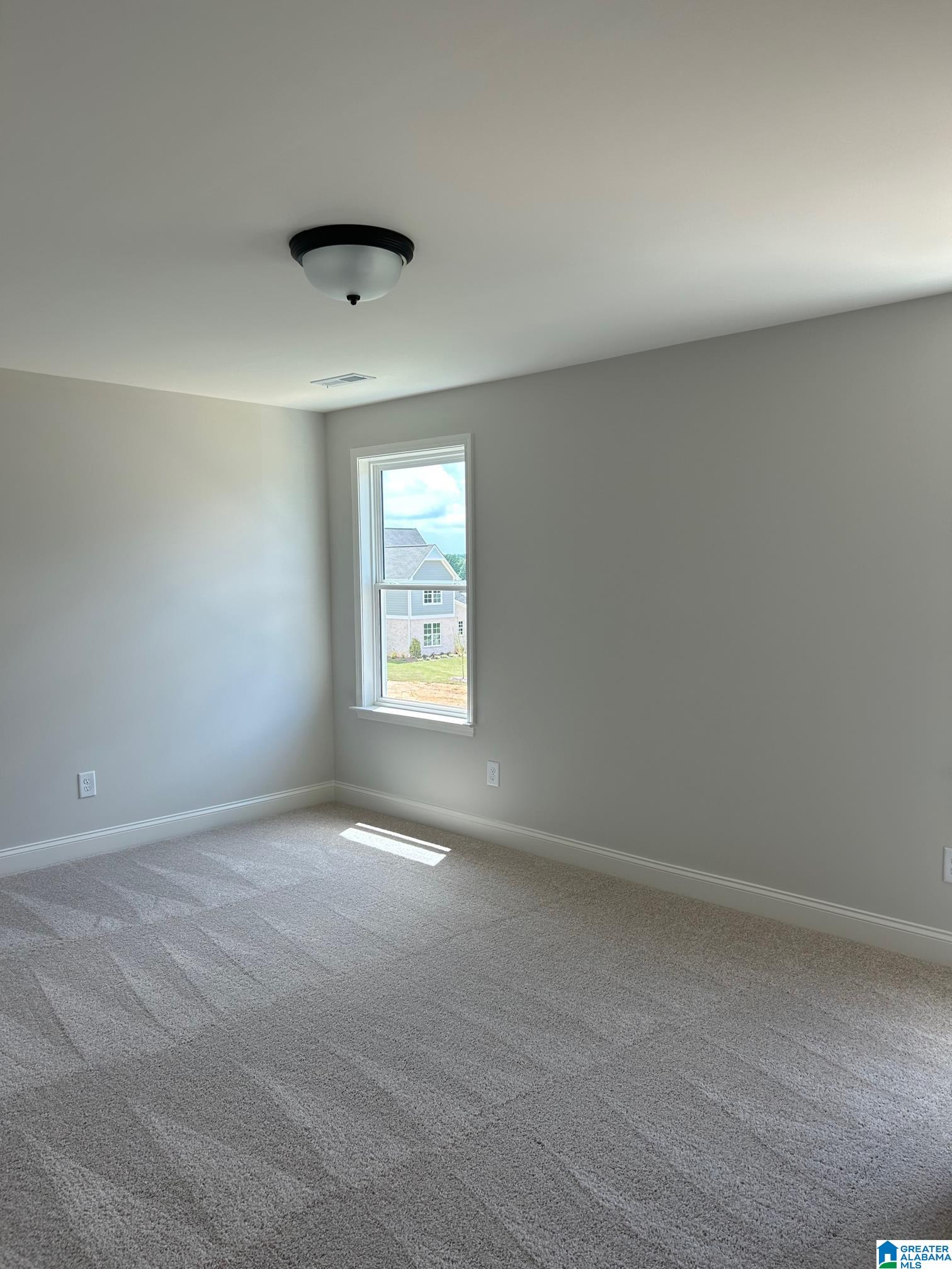 209 MAYFAIR PARK