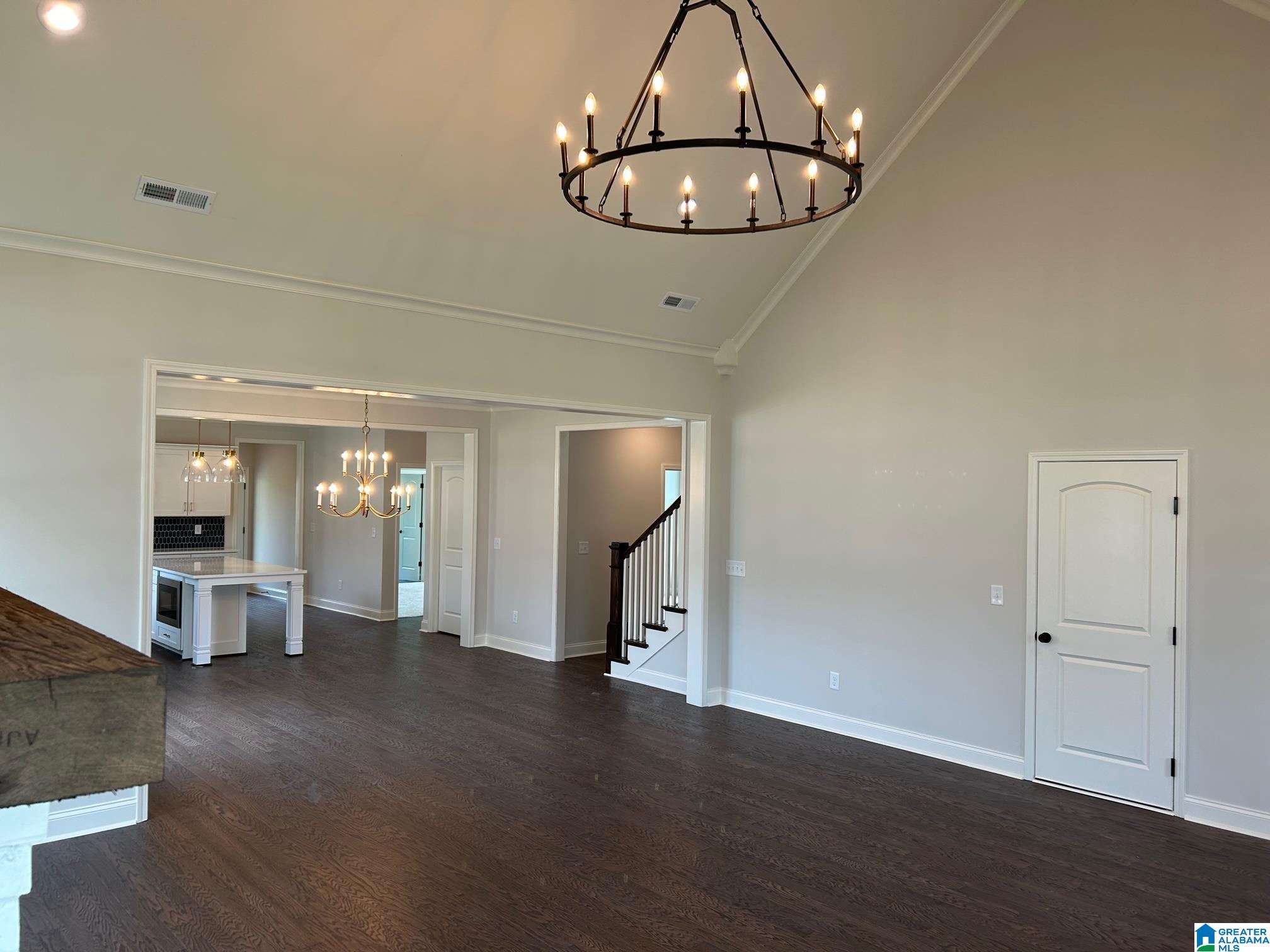 209 MAYFAIR PARK