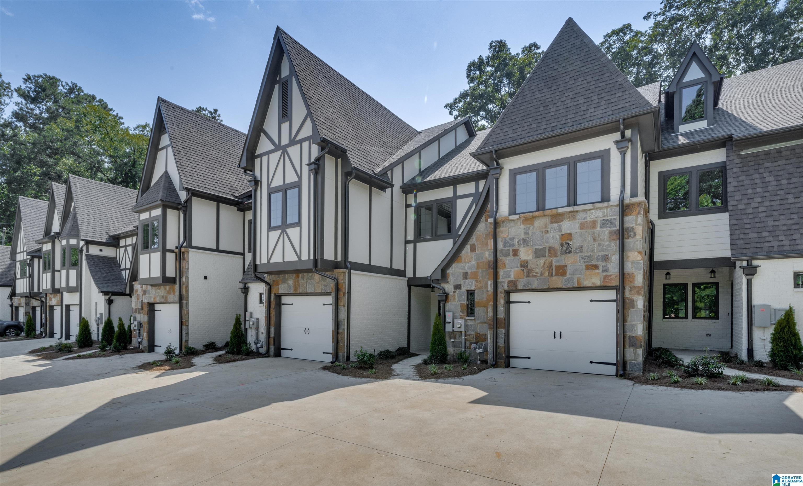 3013 VESTAVIA TERRACE DRIVE
