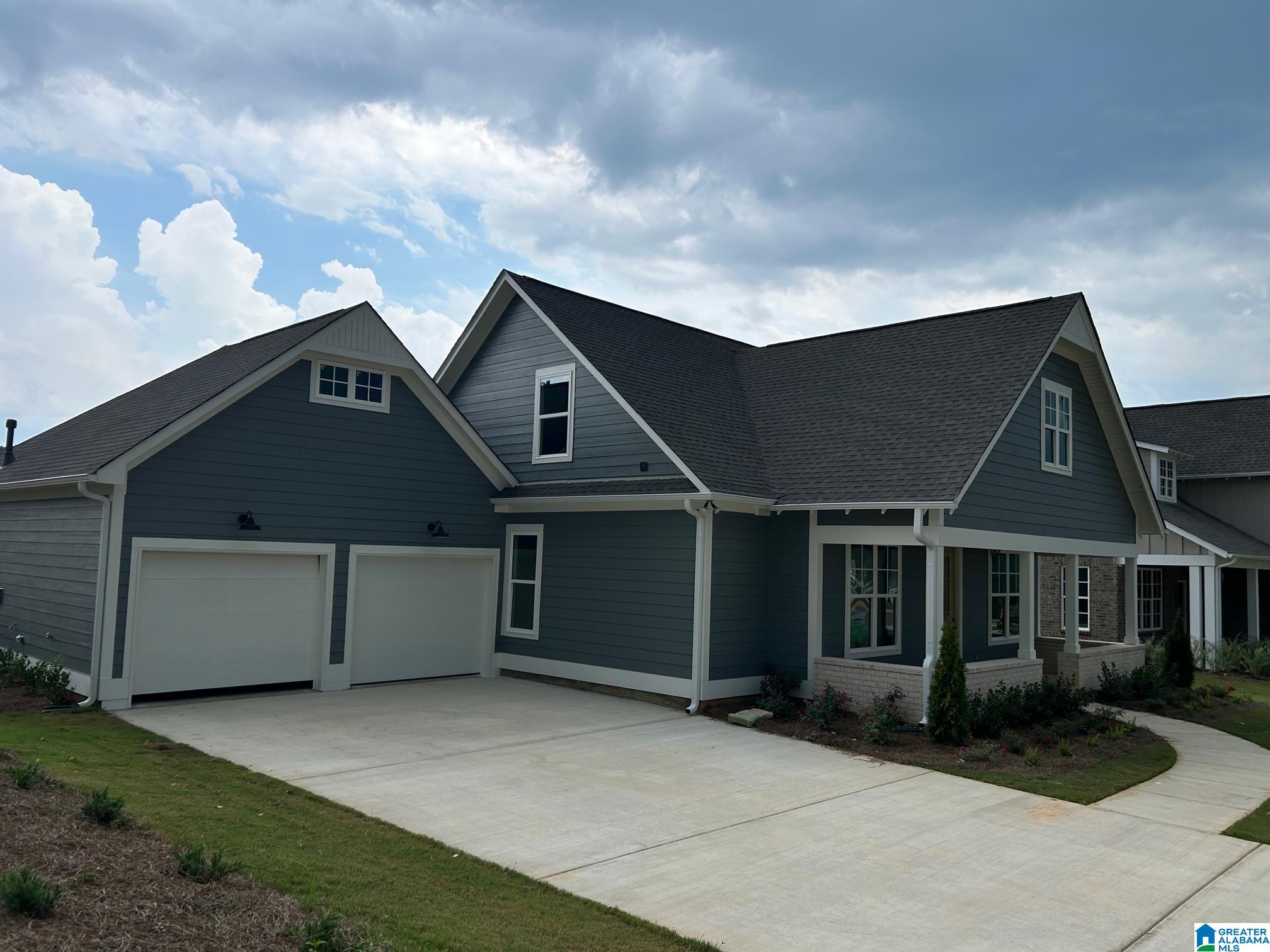 205 MAYFAIR PARK