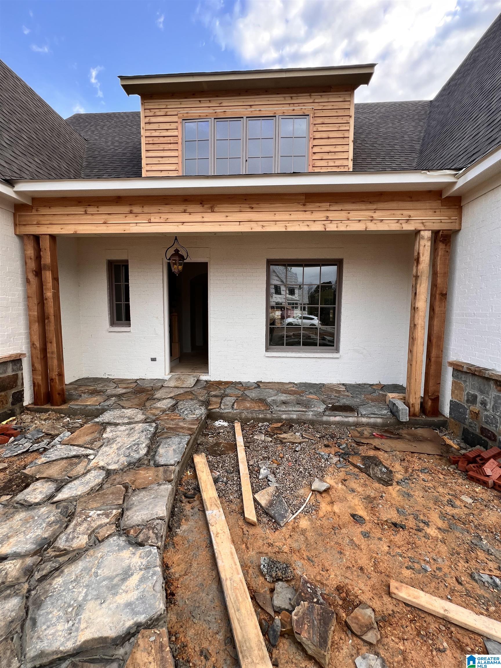 2259 FIVE OAKS TRAIL