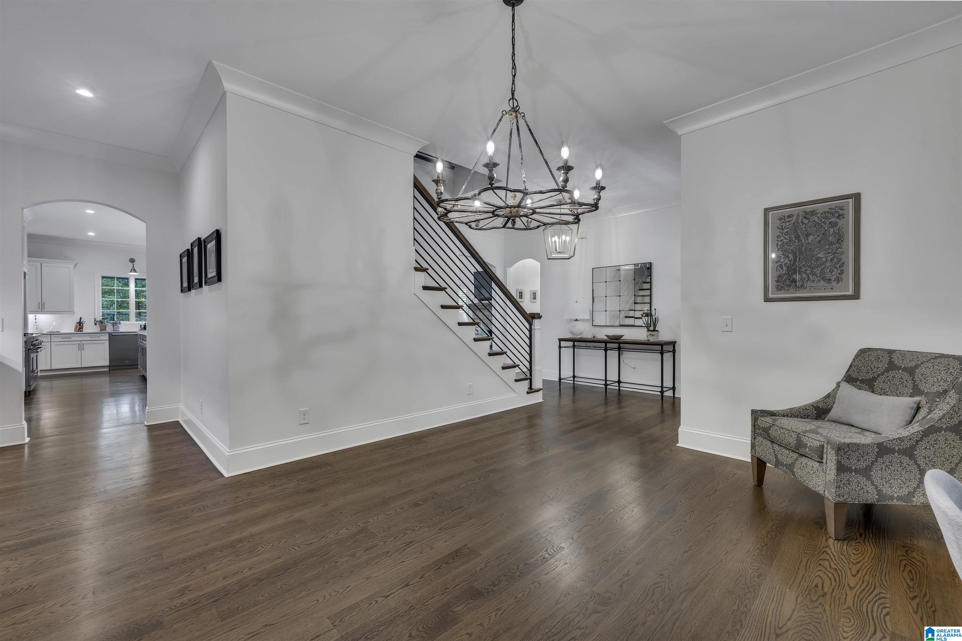4313 LAKESHORE COVE