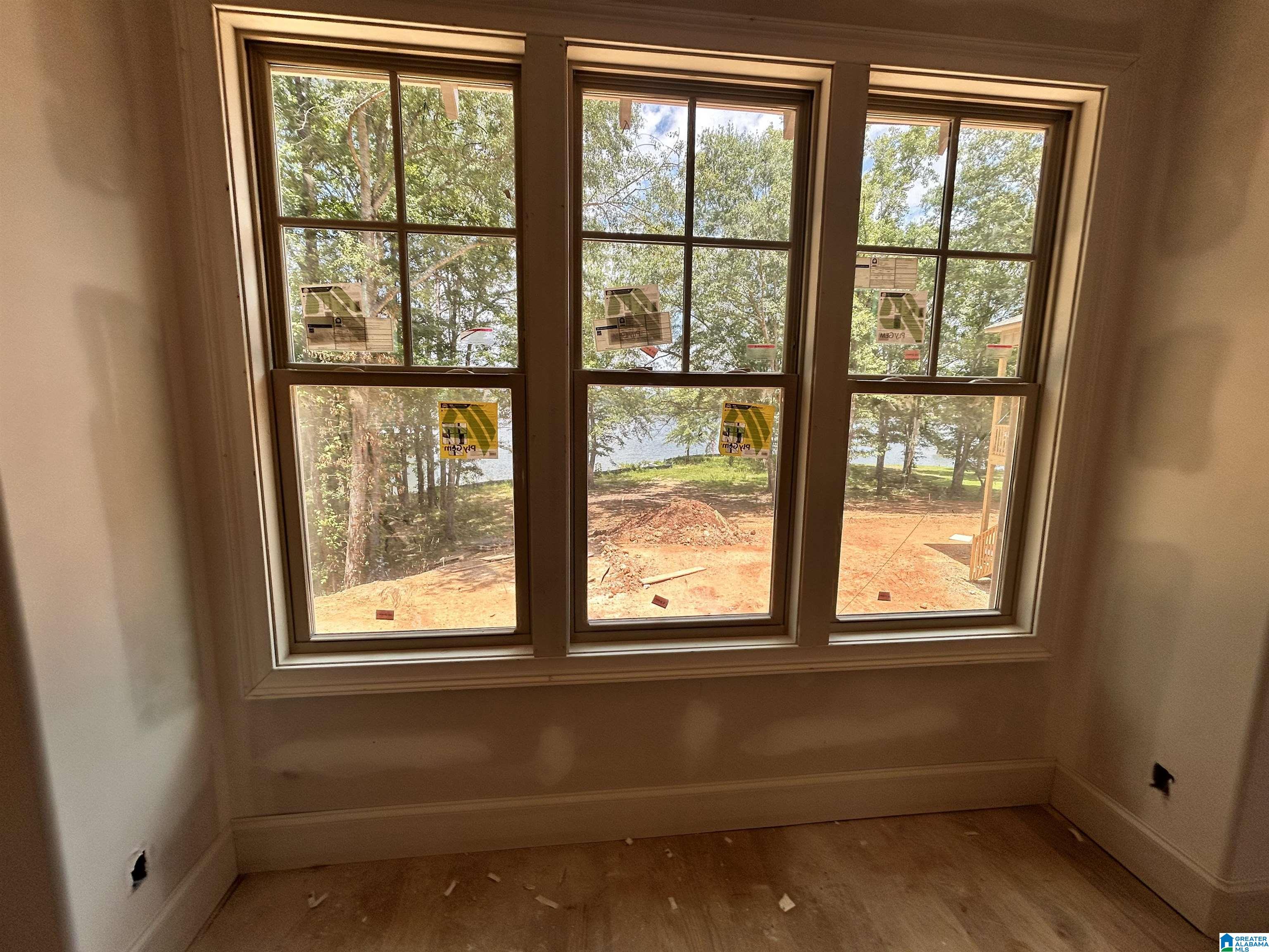 105 RIVER CREST LANE