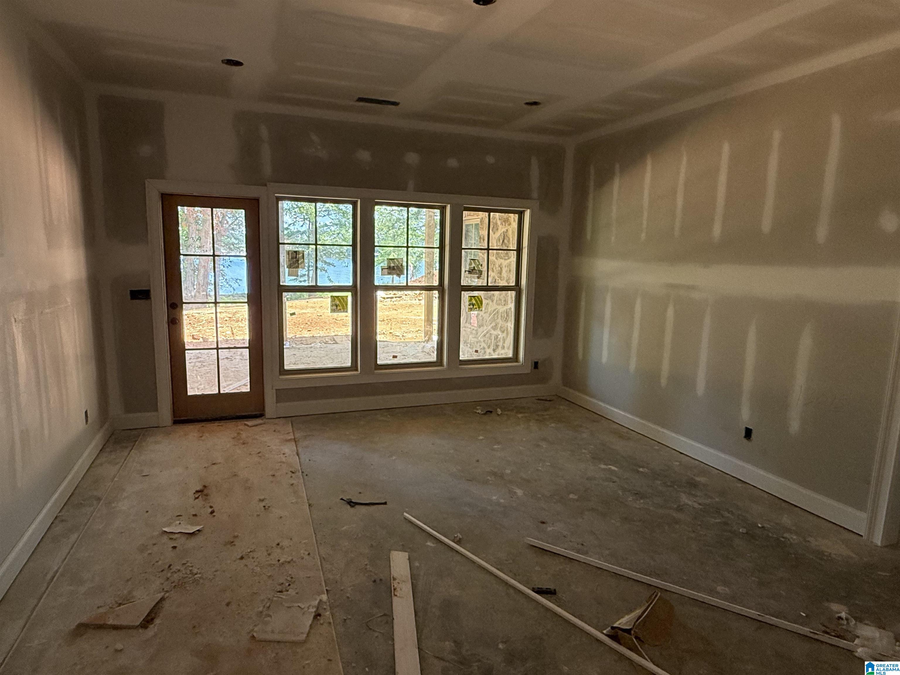 105 RIVER CREST LANE