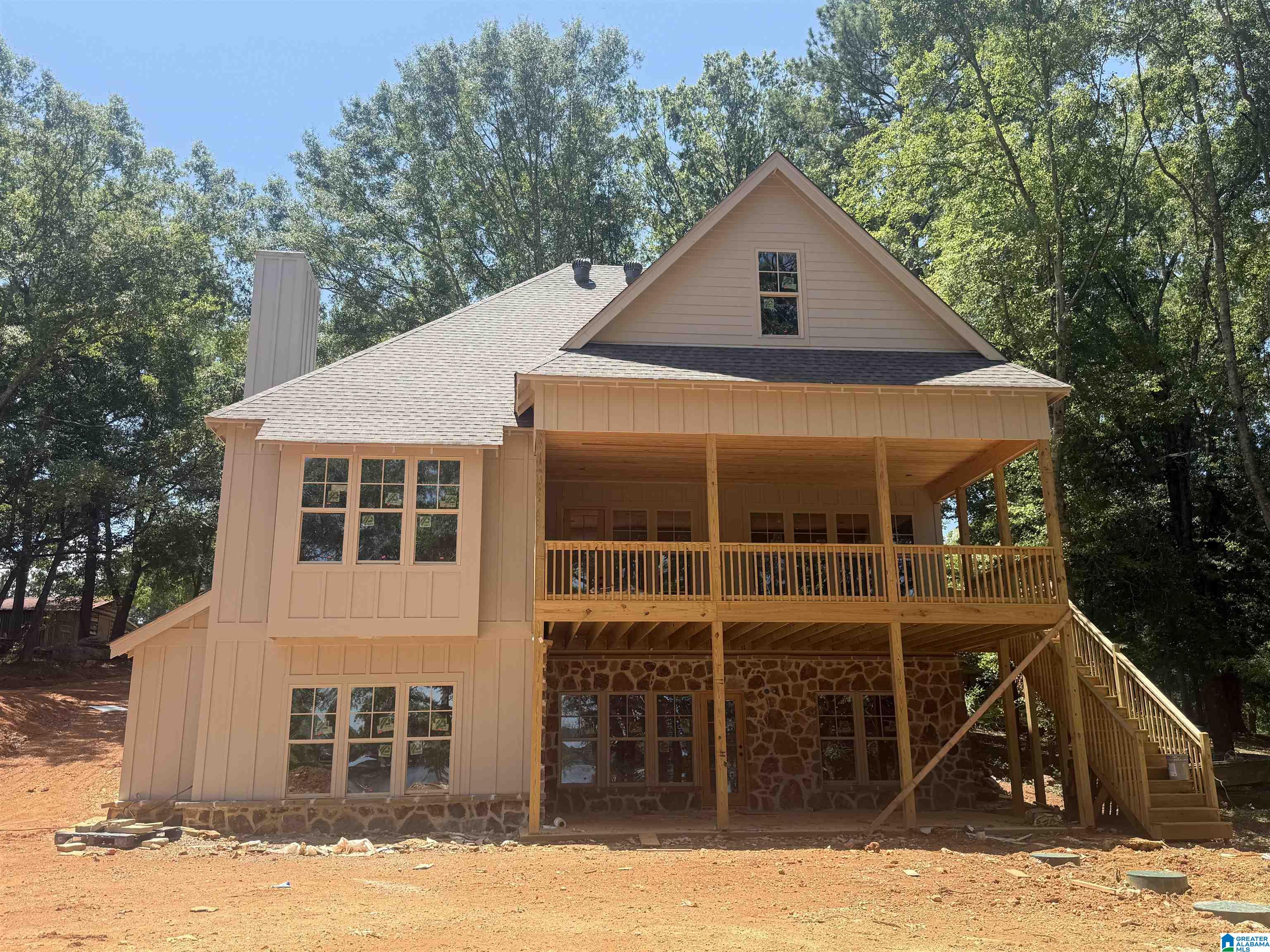 105 RIVER CREST LANE
