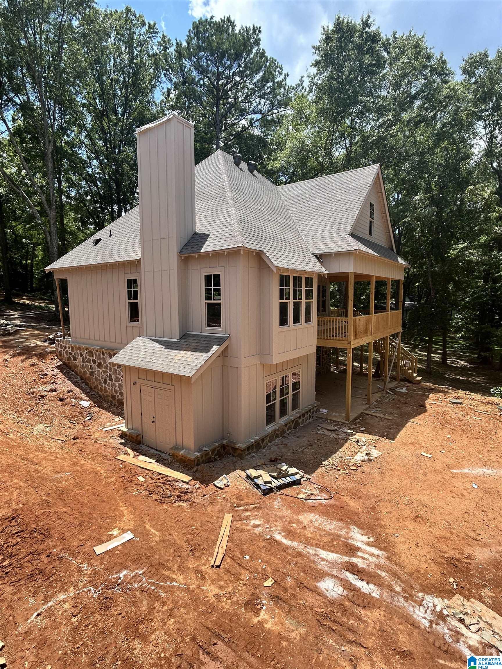105 RIVER CREST LANE