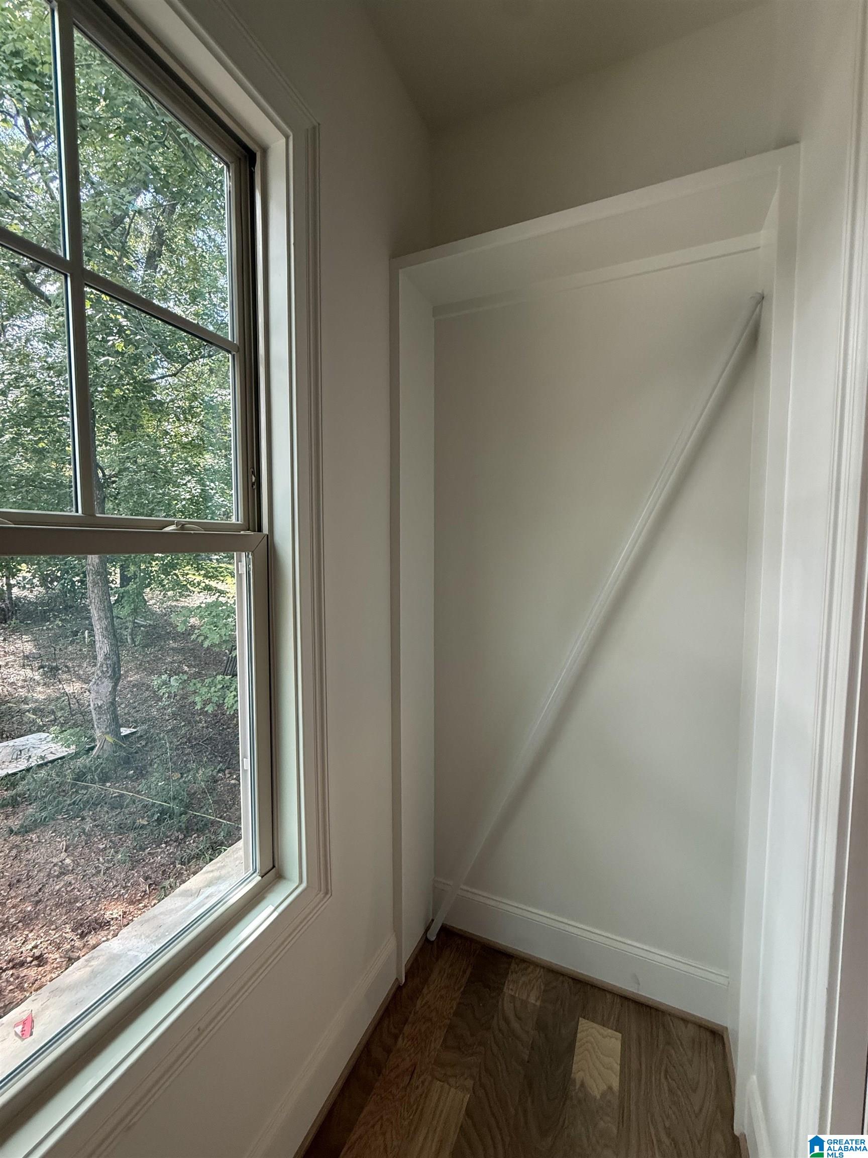 105 RIVER CREST LANE