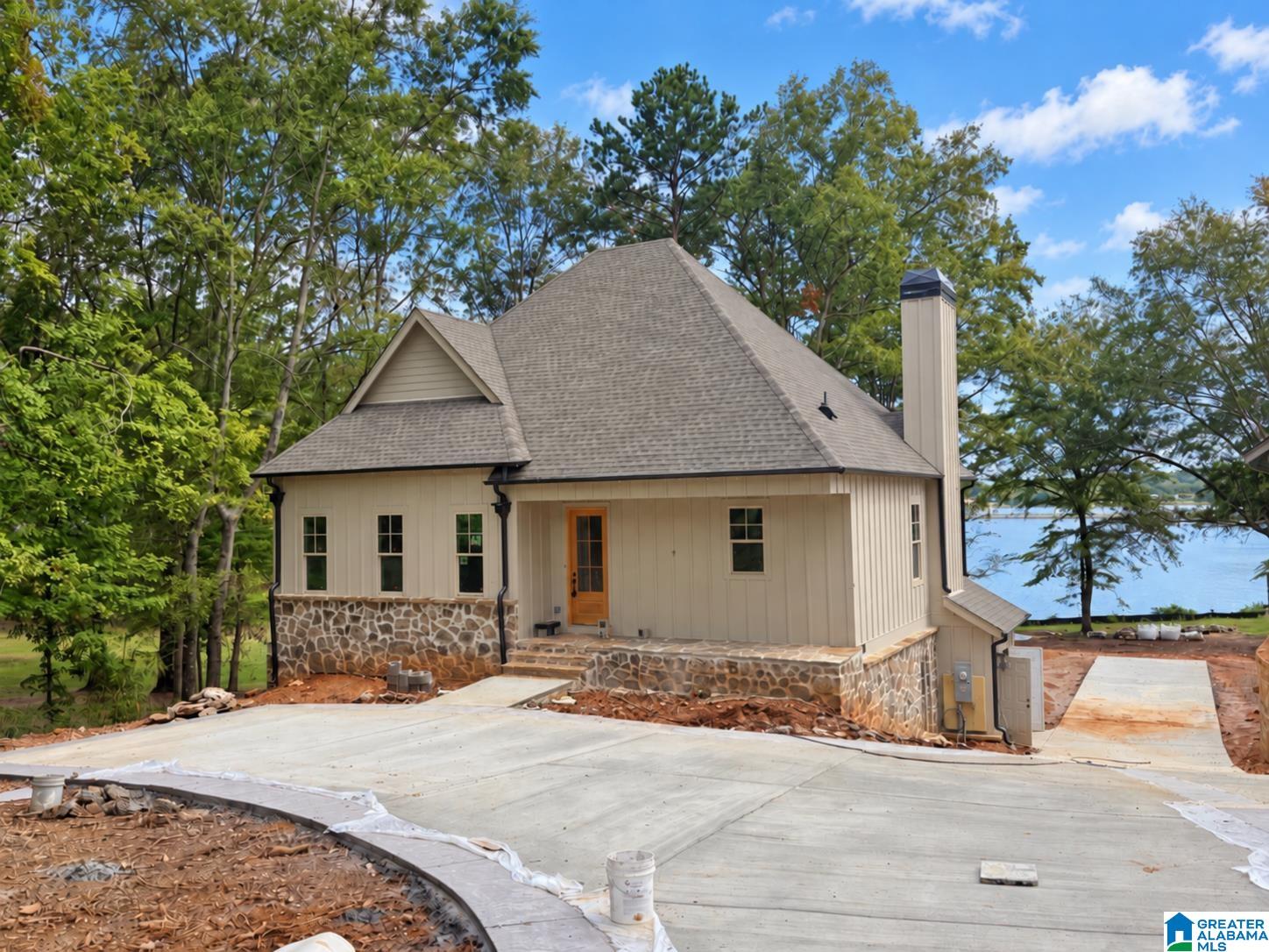 105 RIVER CREST LANE