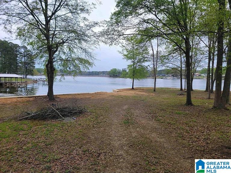 105 RIVER CREST LANE