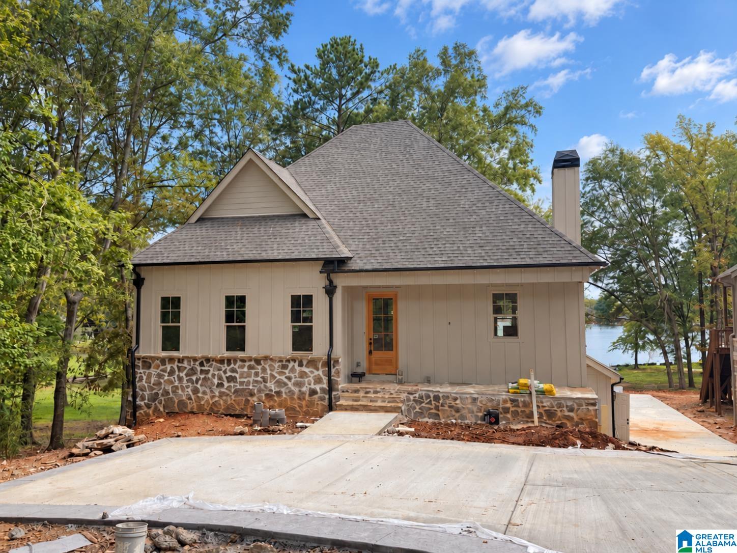 105 RIVER CREST LANE