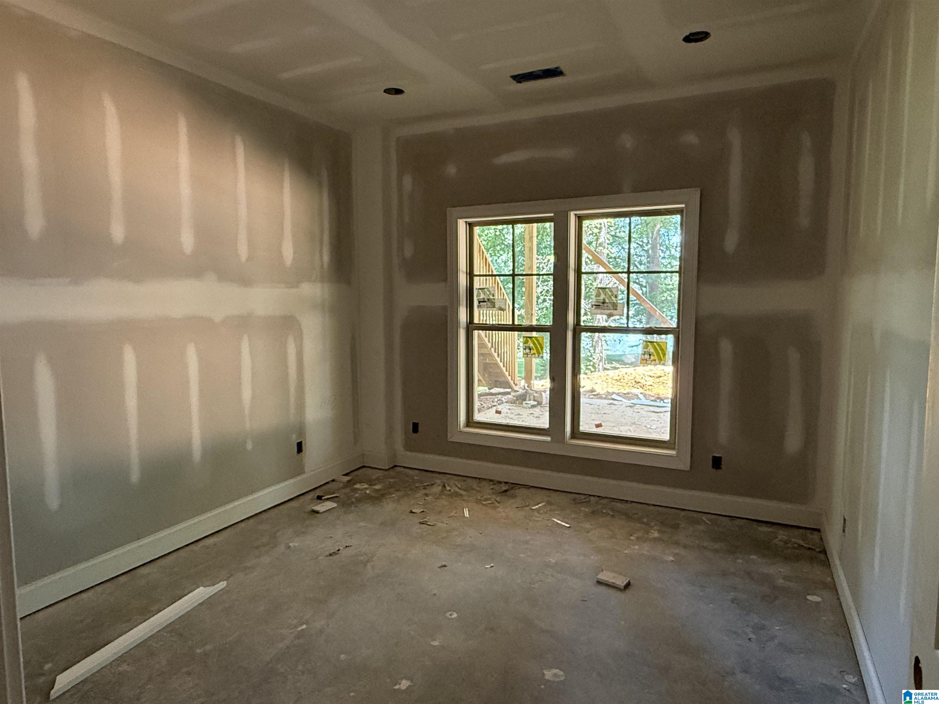 105 RIVER CREST LANE