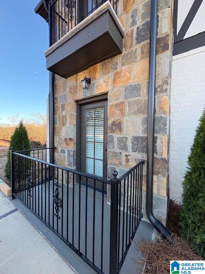 4401 LENNOX PLACE 4401