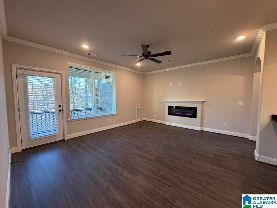4401 LENNOX PLACE 4401