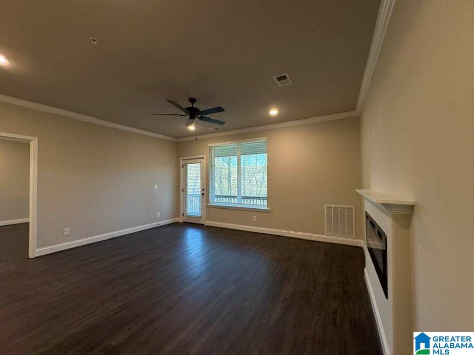 4401 LENNOX PLACE 4401