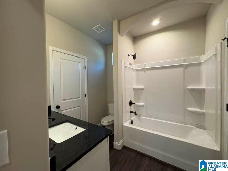 4401 LENNOX PLACE 4401