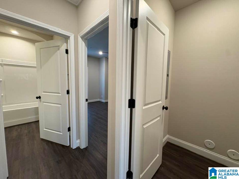 4401 LENNOX PLACE 4401
