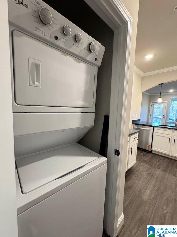 4401 LENNOX PLACE 4401
