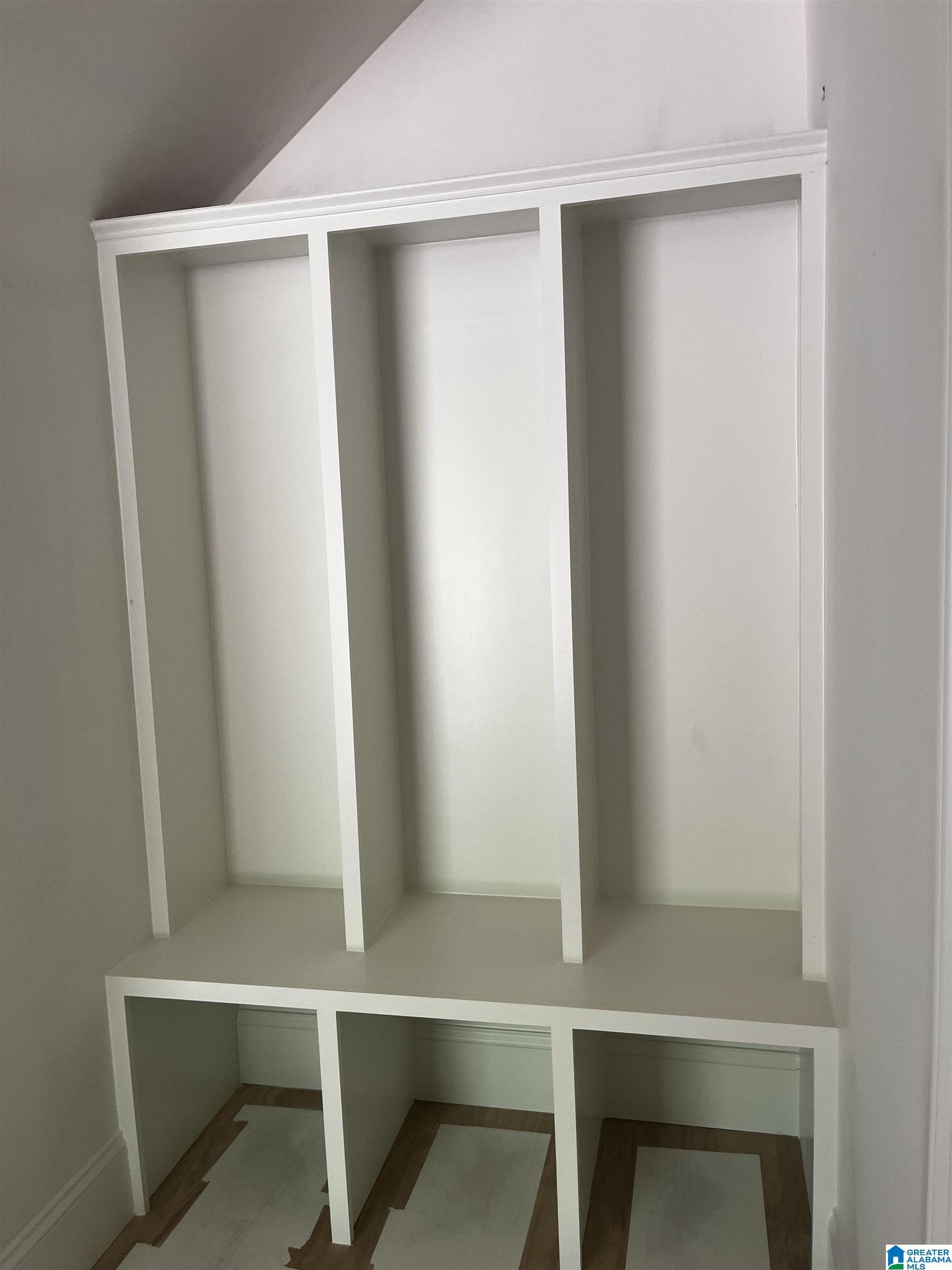 2251 FIVE OAKS TRAIL