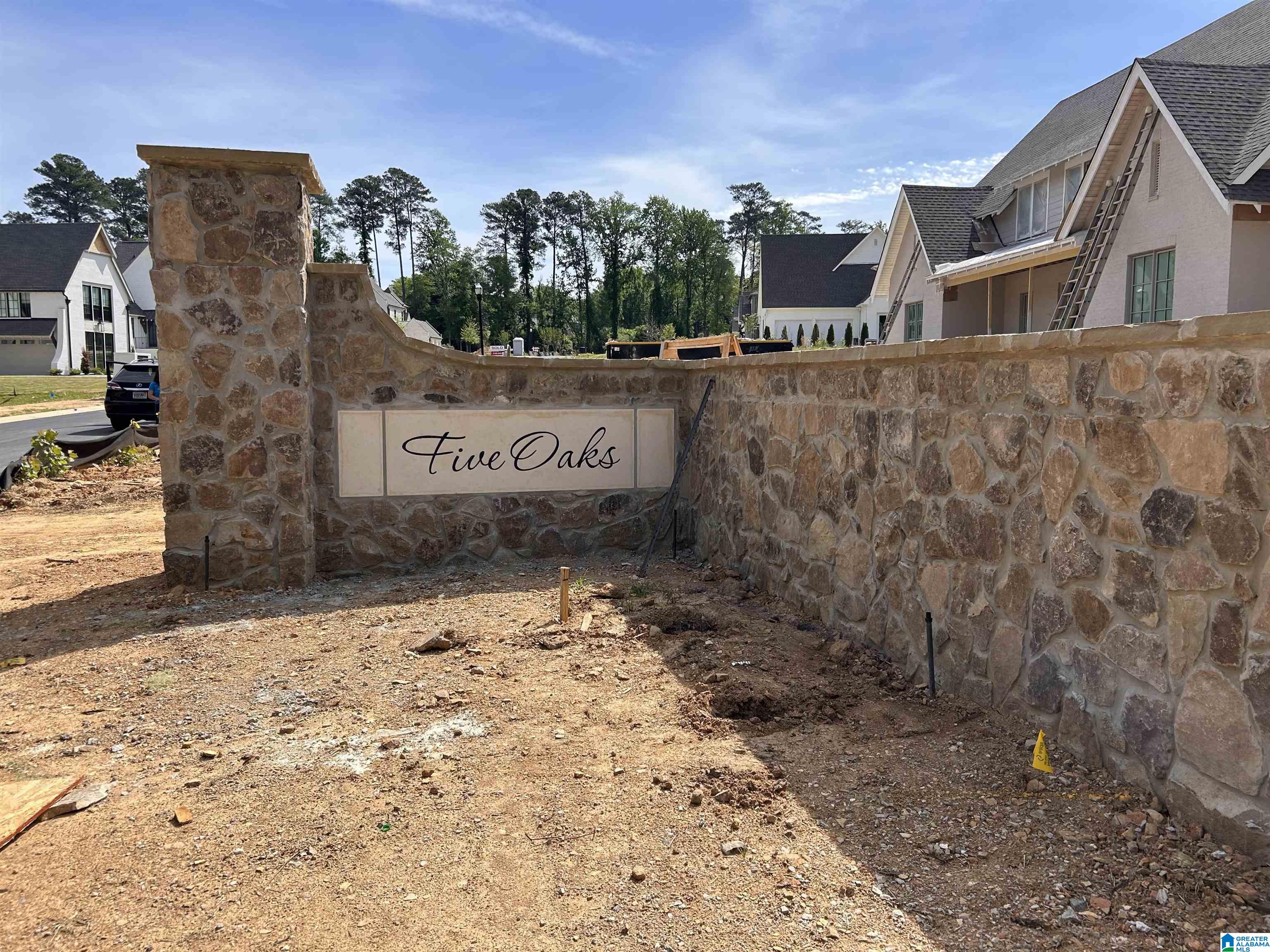 2251 FIVE OAKS TRAIL