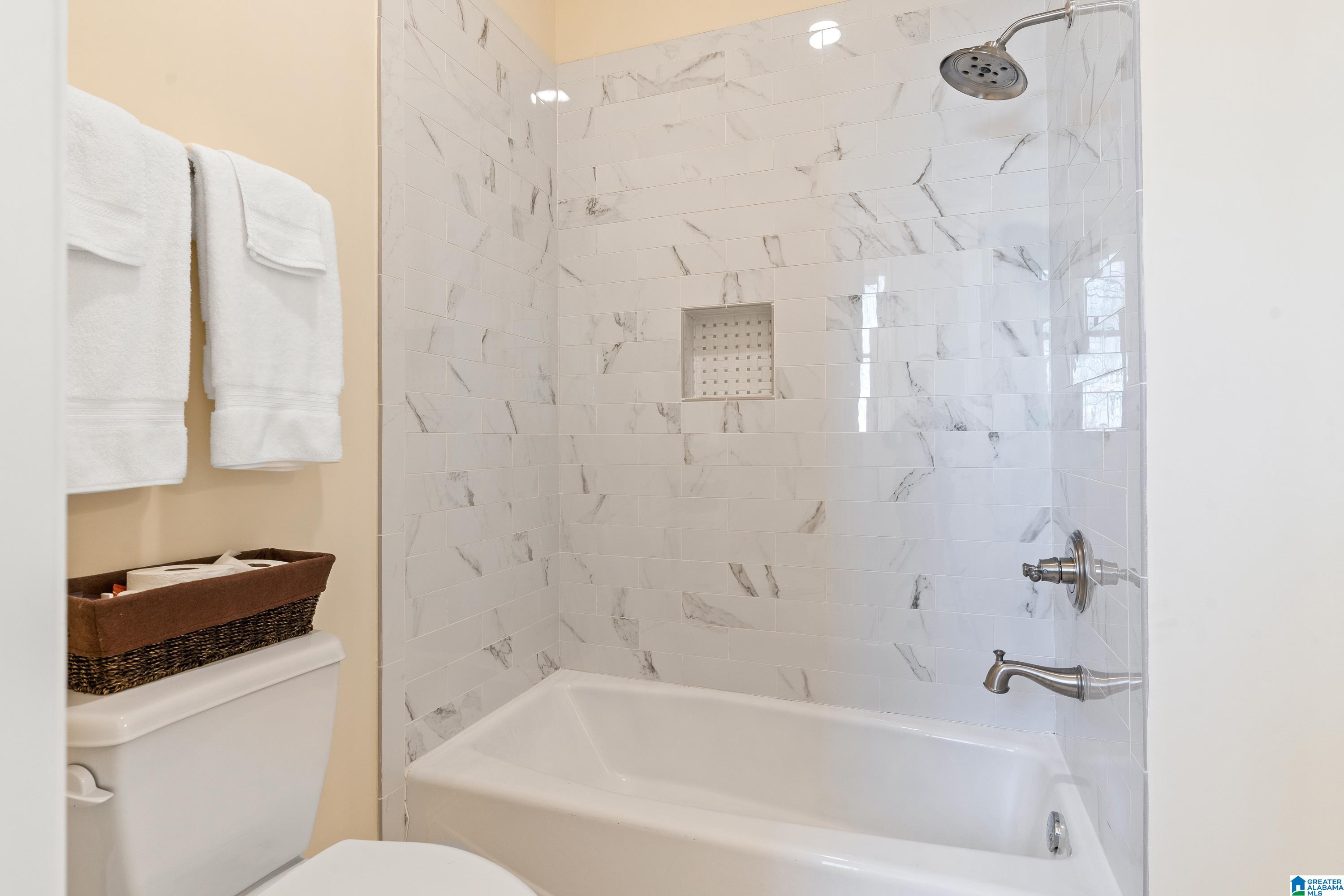 280 HIGHLAND VIEW DRIVE