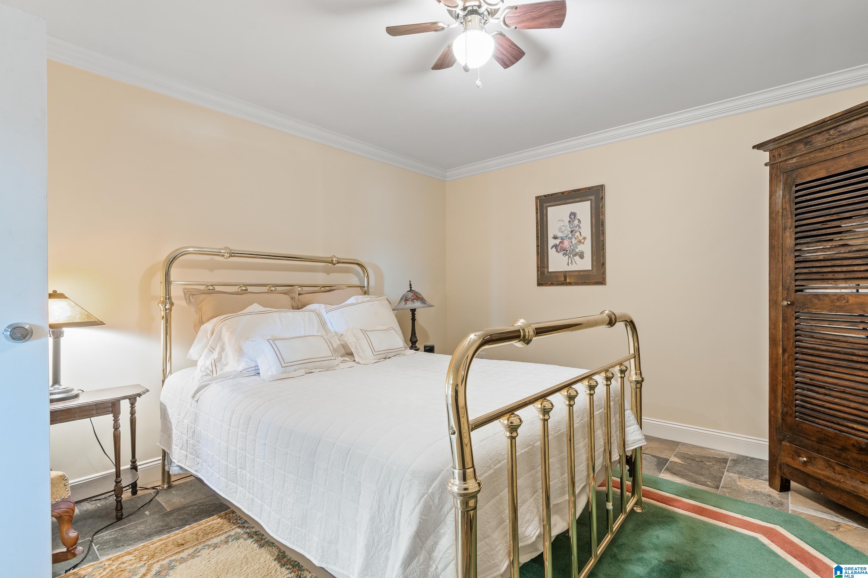 280 HIGHLAND VIEW DRIVE