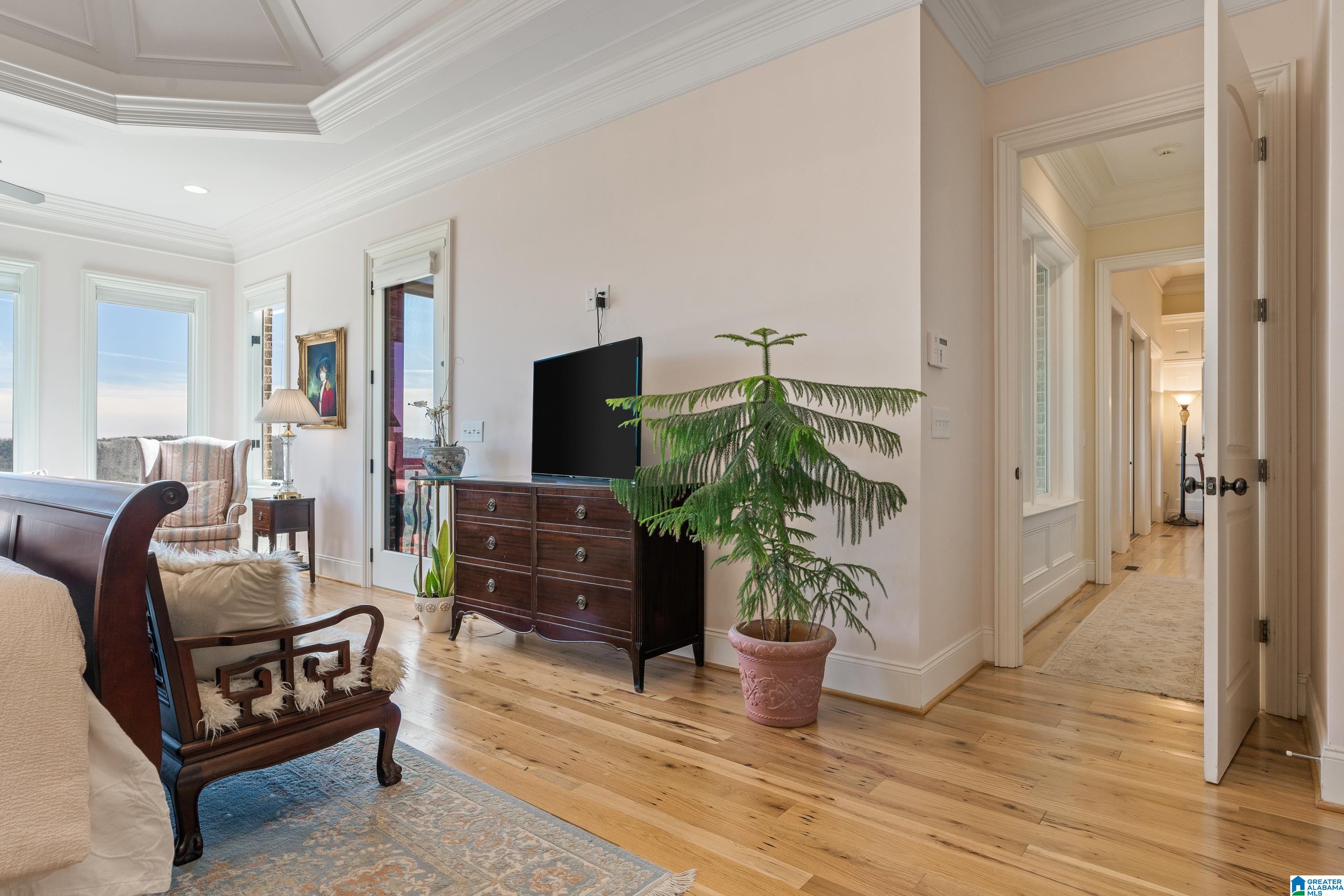 280 HIGHLAND VIEW DRIVE