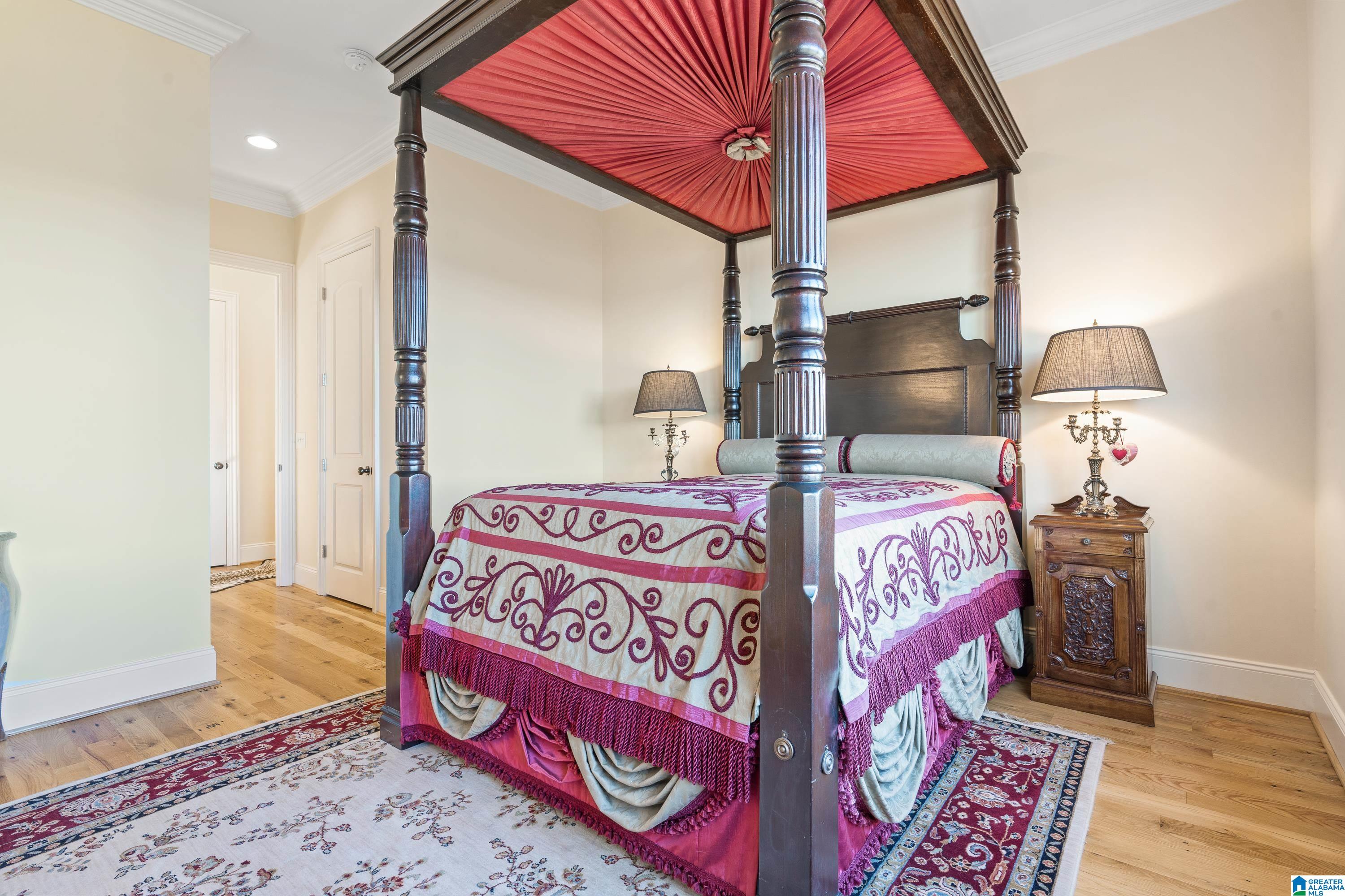 280 HIGHLAND VIEW DRIVE