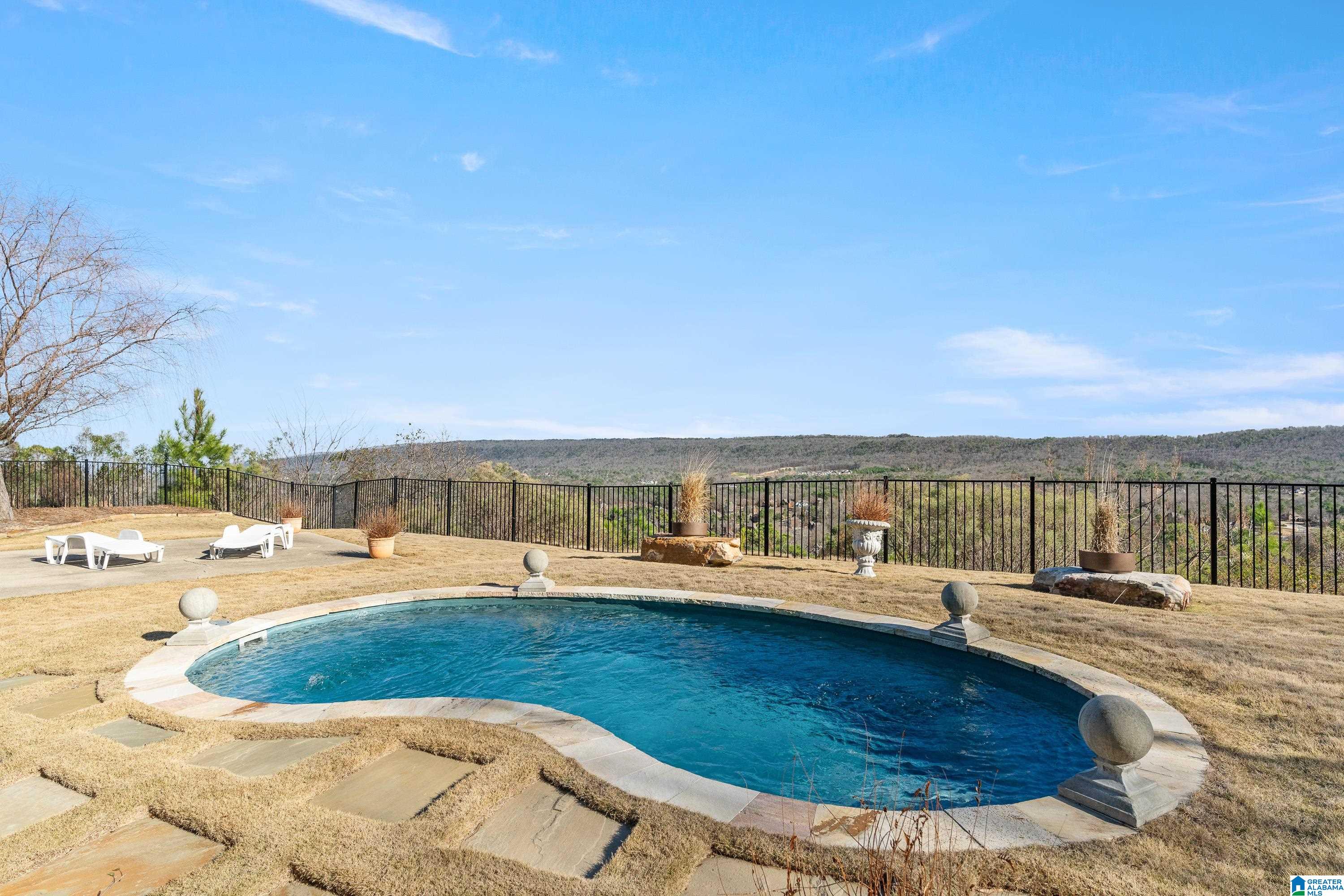 280 HIGHLAND VIEW DRIVE