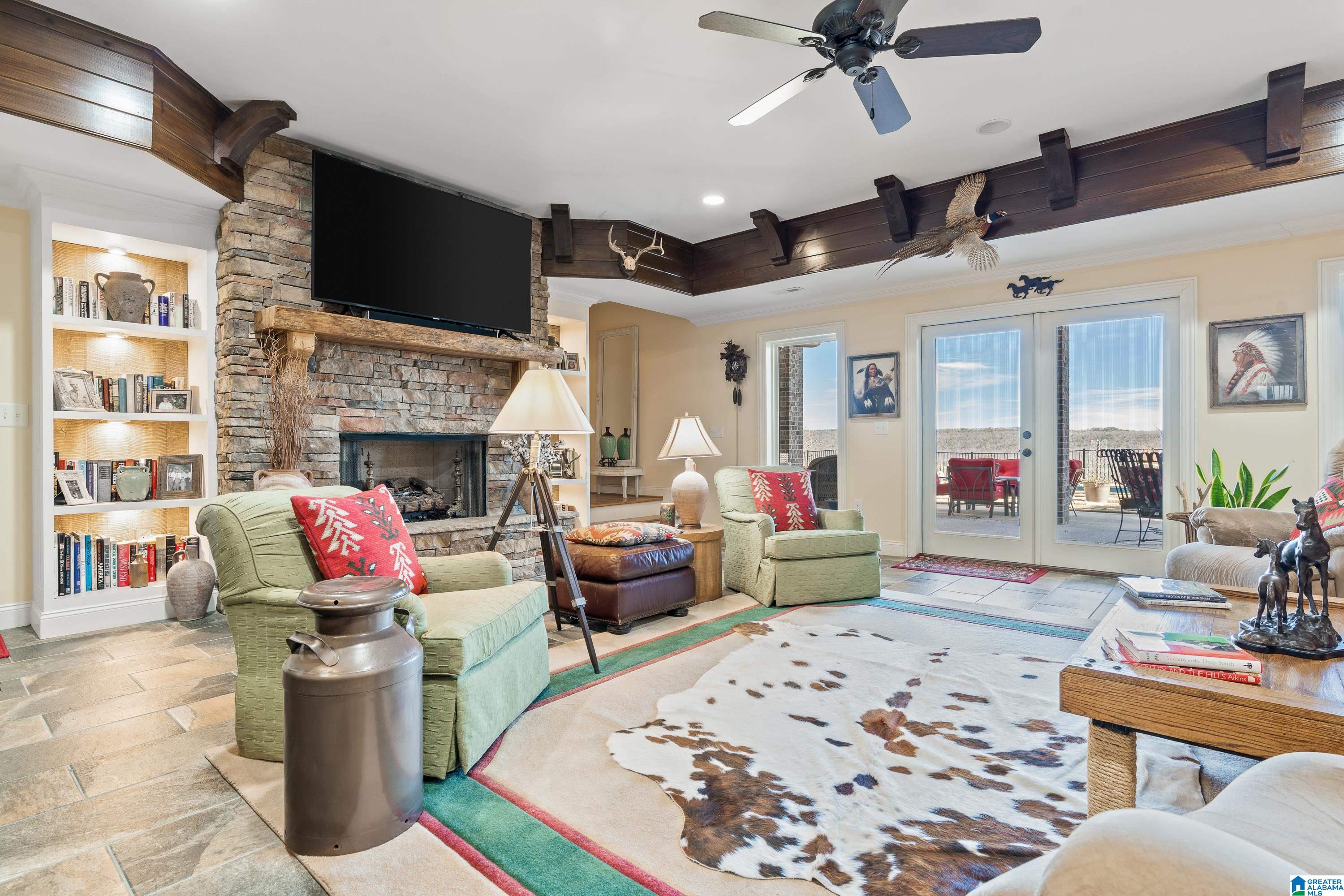 280 HIGHLAND VIEW DRIVE
