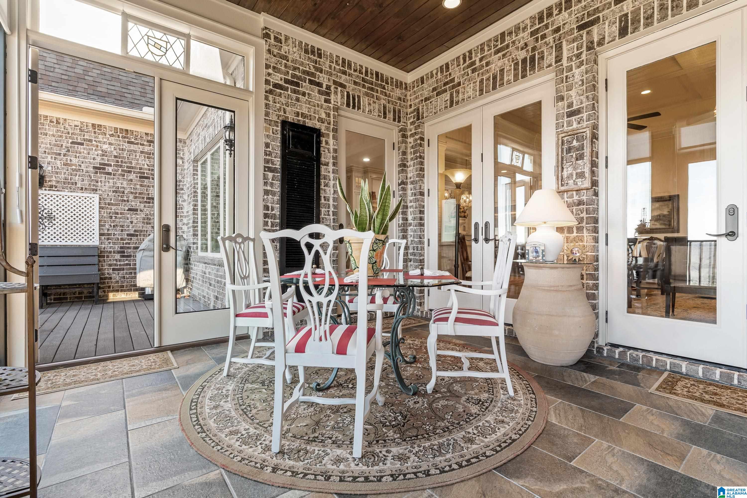 280 HIGHLAND VIEW DRIVE