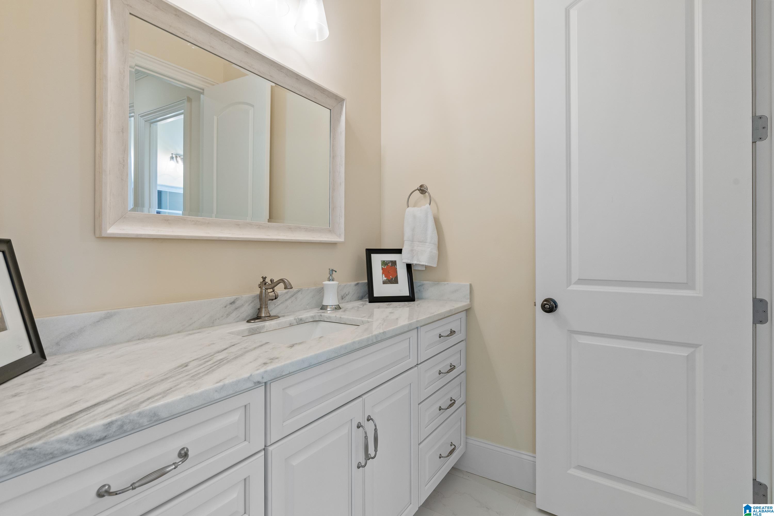 280 HIGHLAND VIEW DRIVE