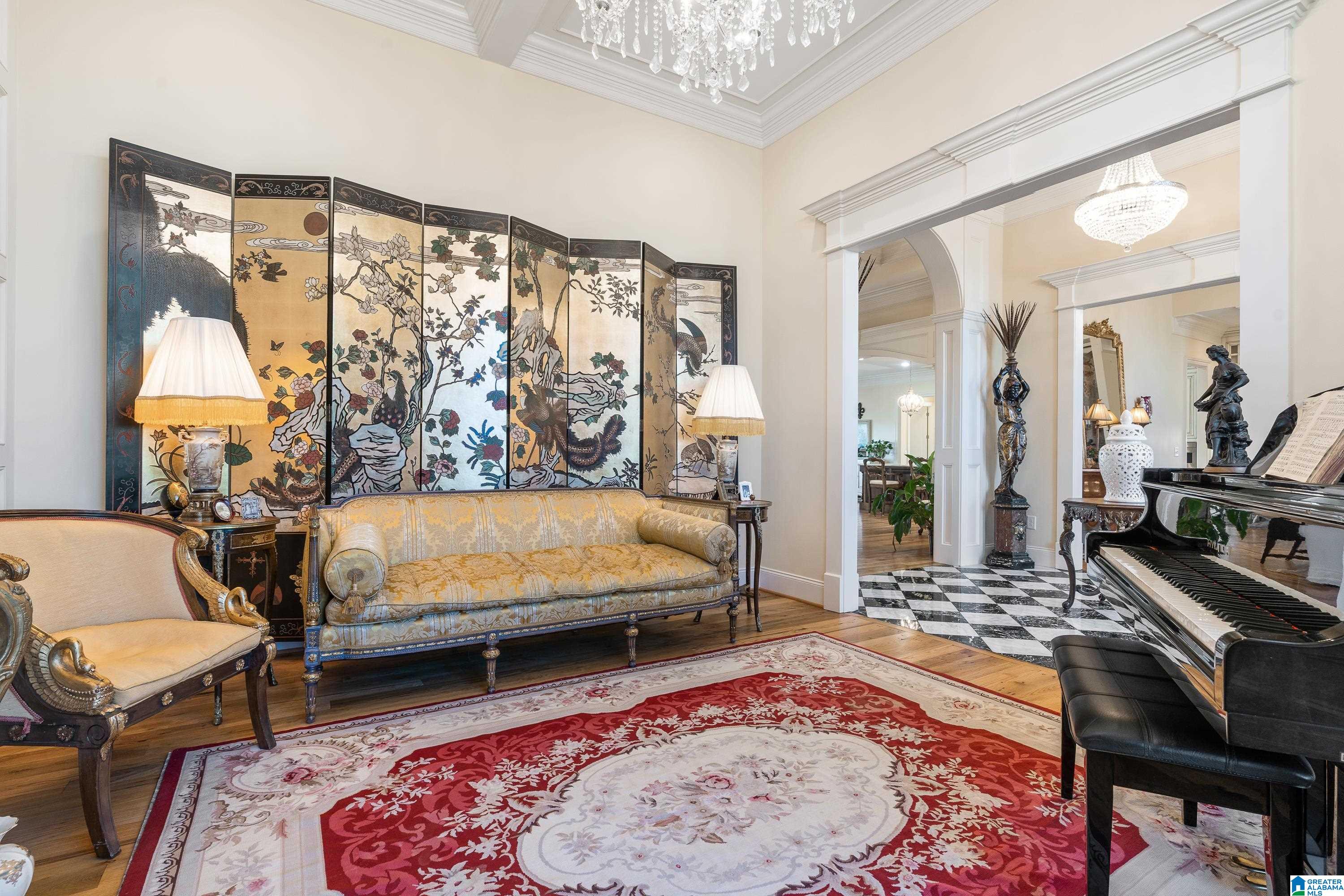 280 HIGHLAND VIEW DRIVE