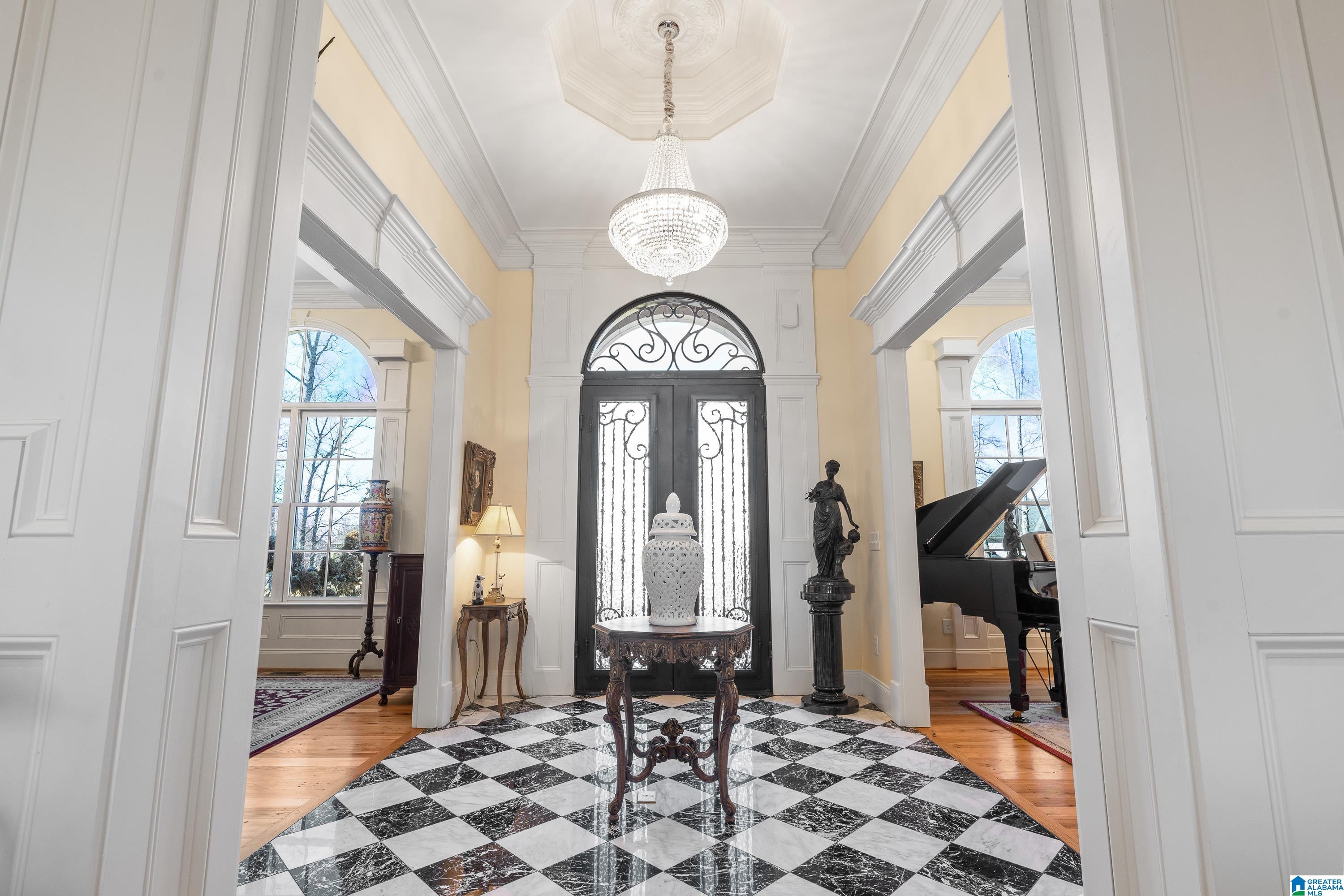 280 HIGHLAND VIEW DRIVE