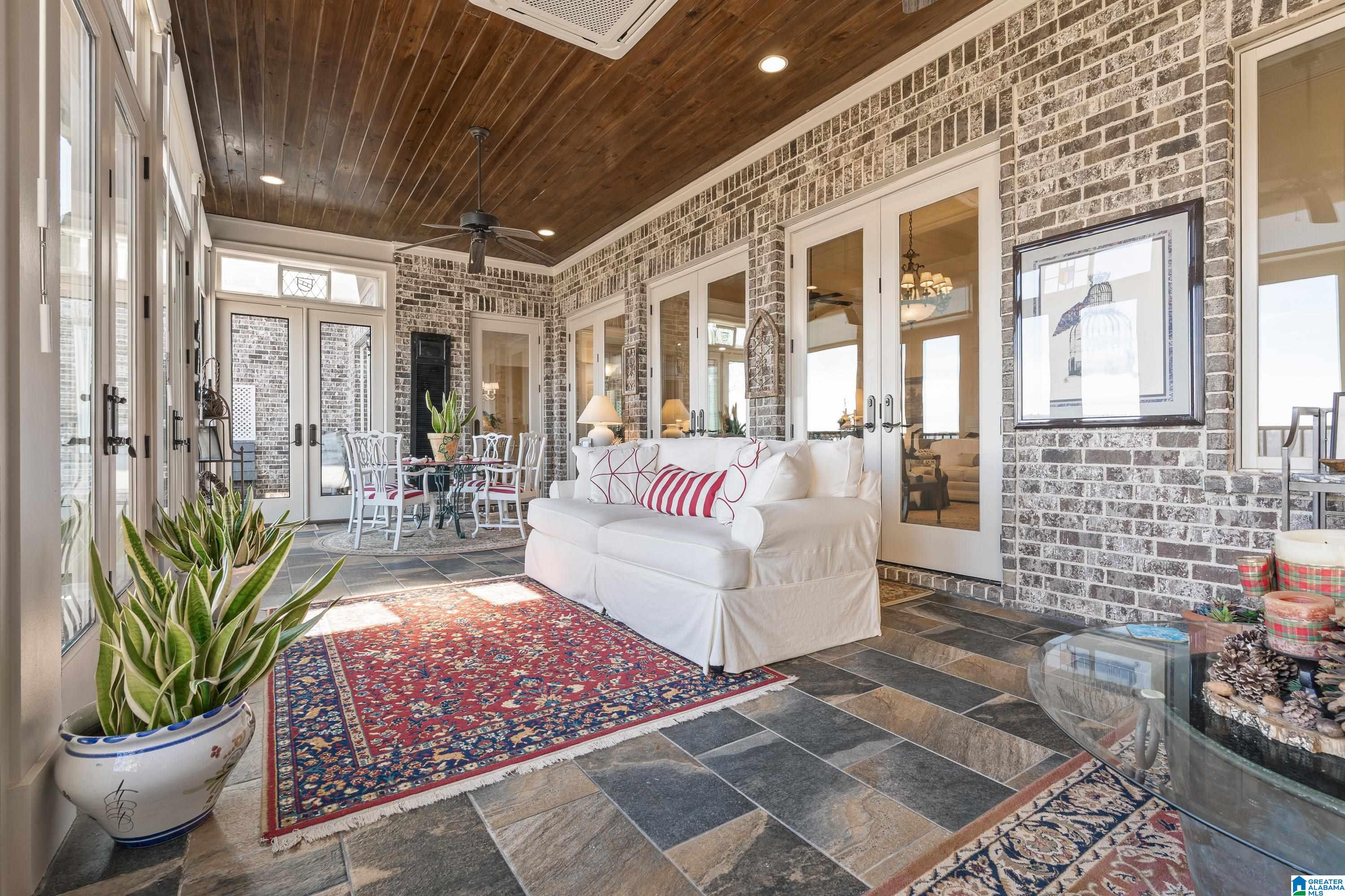 280 HIGHLAND VIEW DRIVE