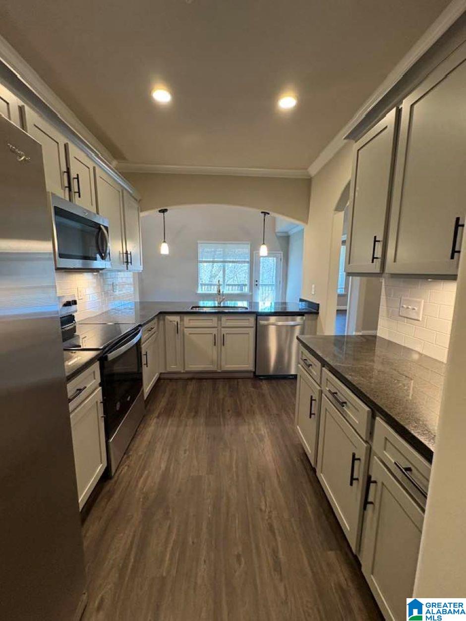 4407 LENNOX PLACE 4407