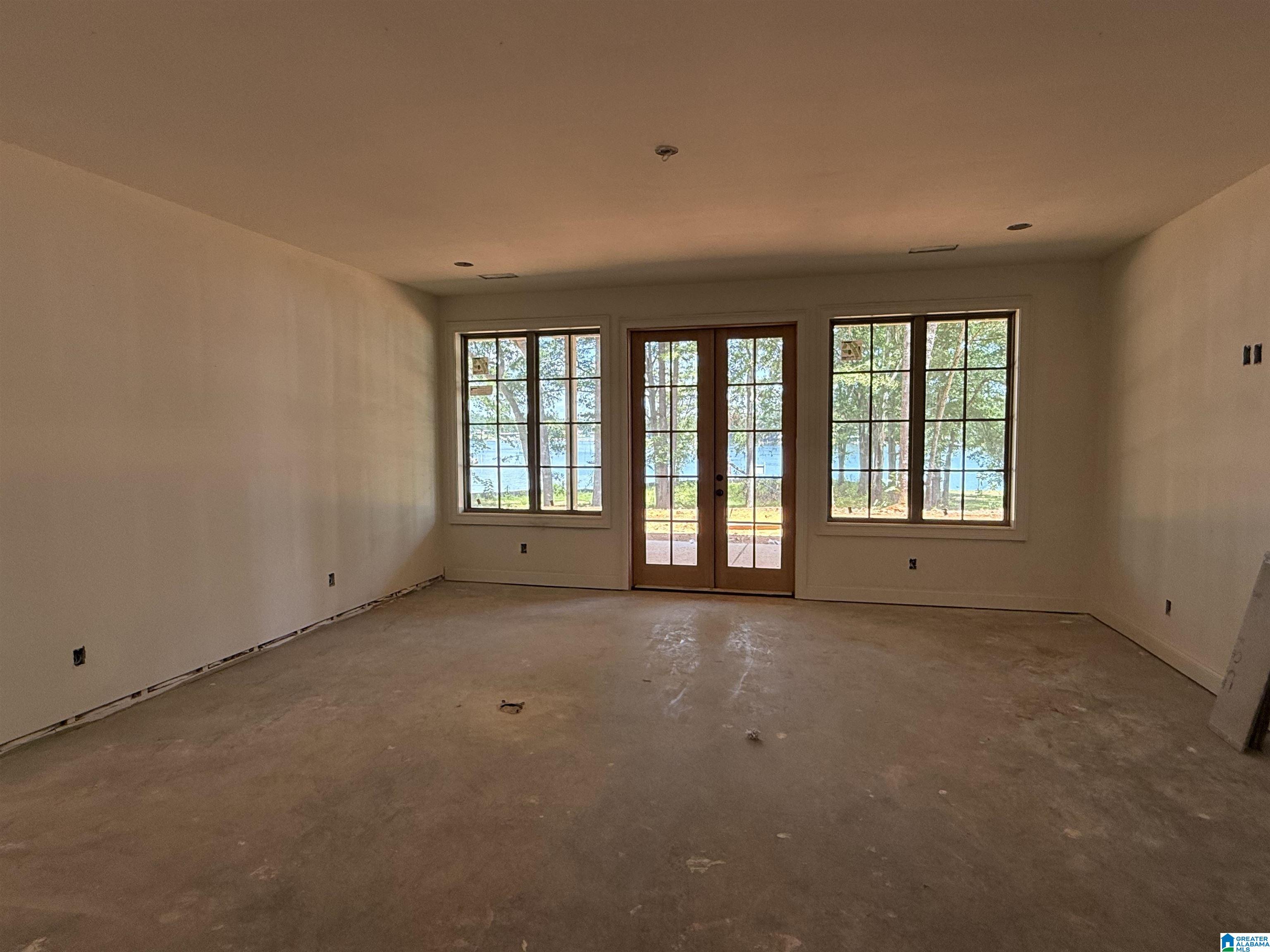 107 RIVERCREST LANE