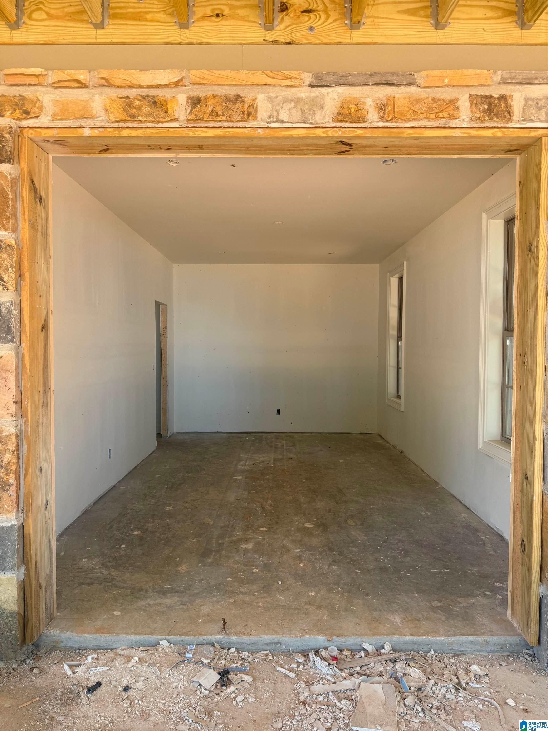 107 RIVERCREST LANE