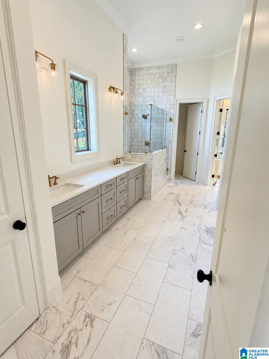 107 RIVERCREST LANE