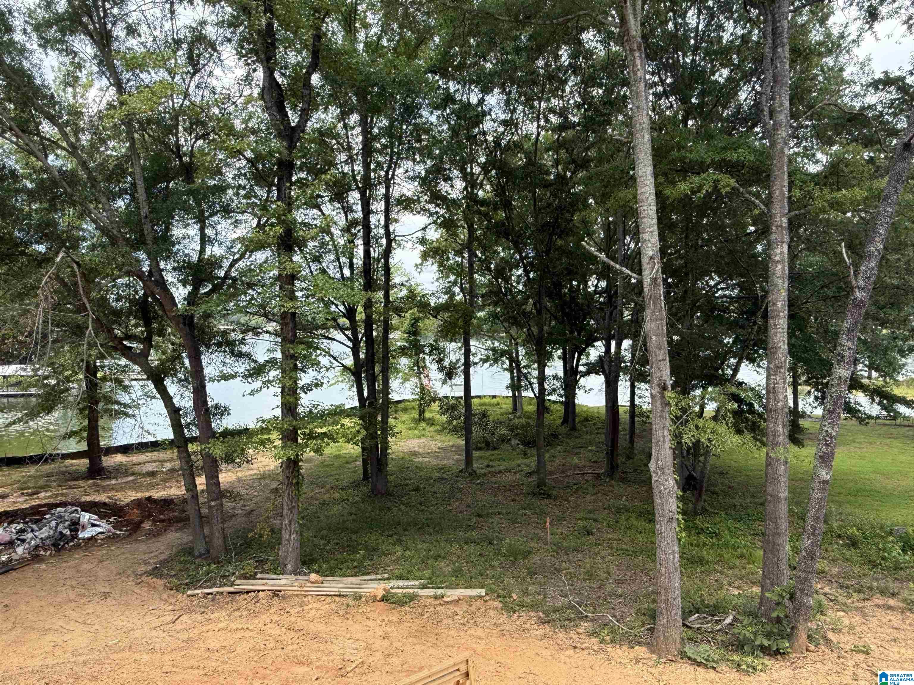 107 RIVERCREST LANE
